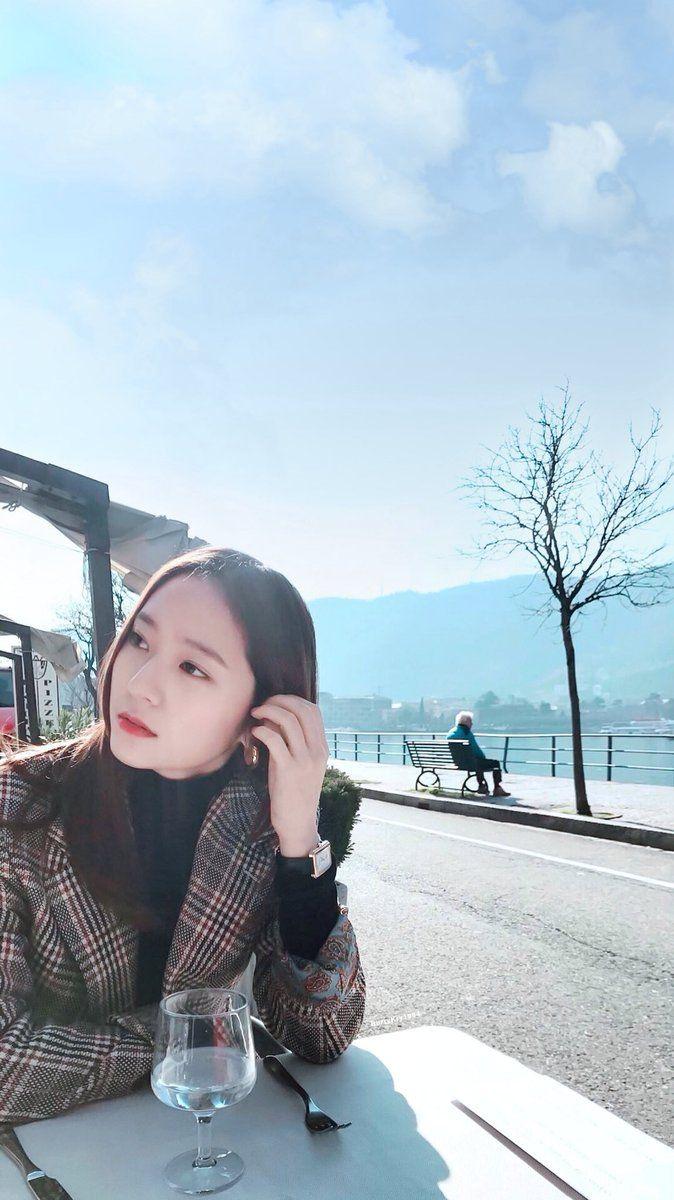 674x1200 Krystal Jung Free Wallpaper & Background