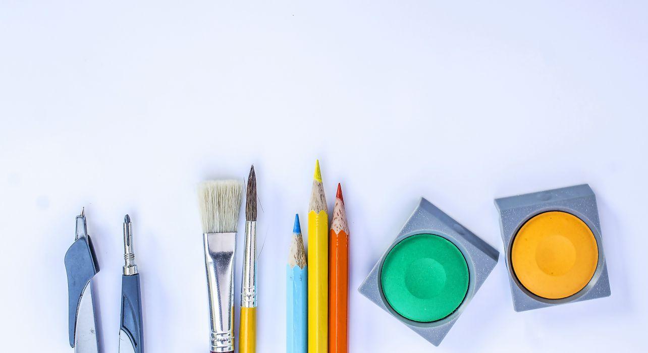 1284x700 Art materials arts and crafts bright brush colored pencils