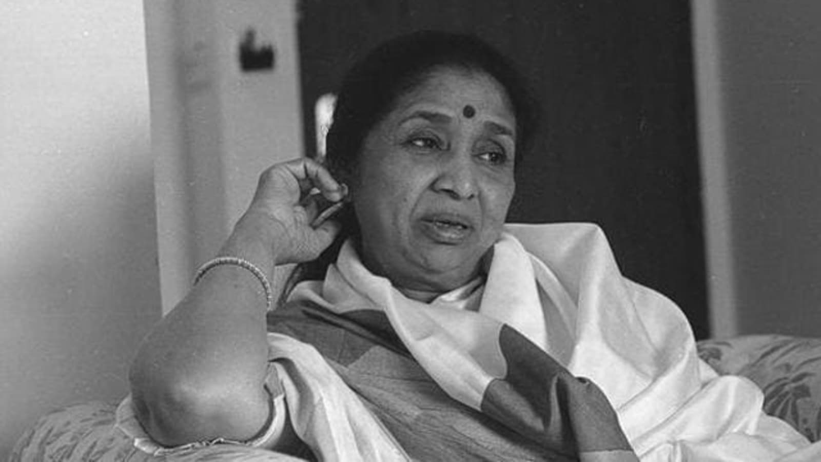 1600x900 When Asha Bhosle said she wanted to
