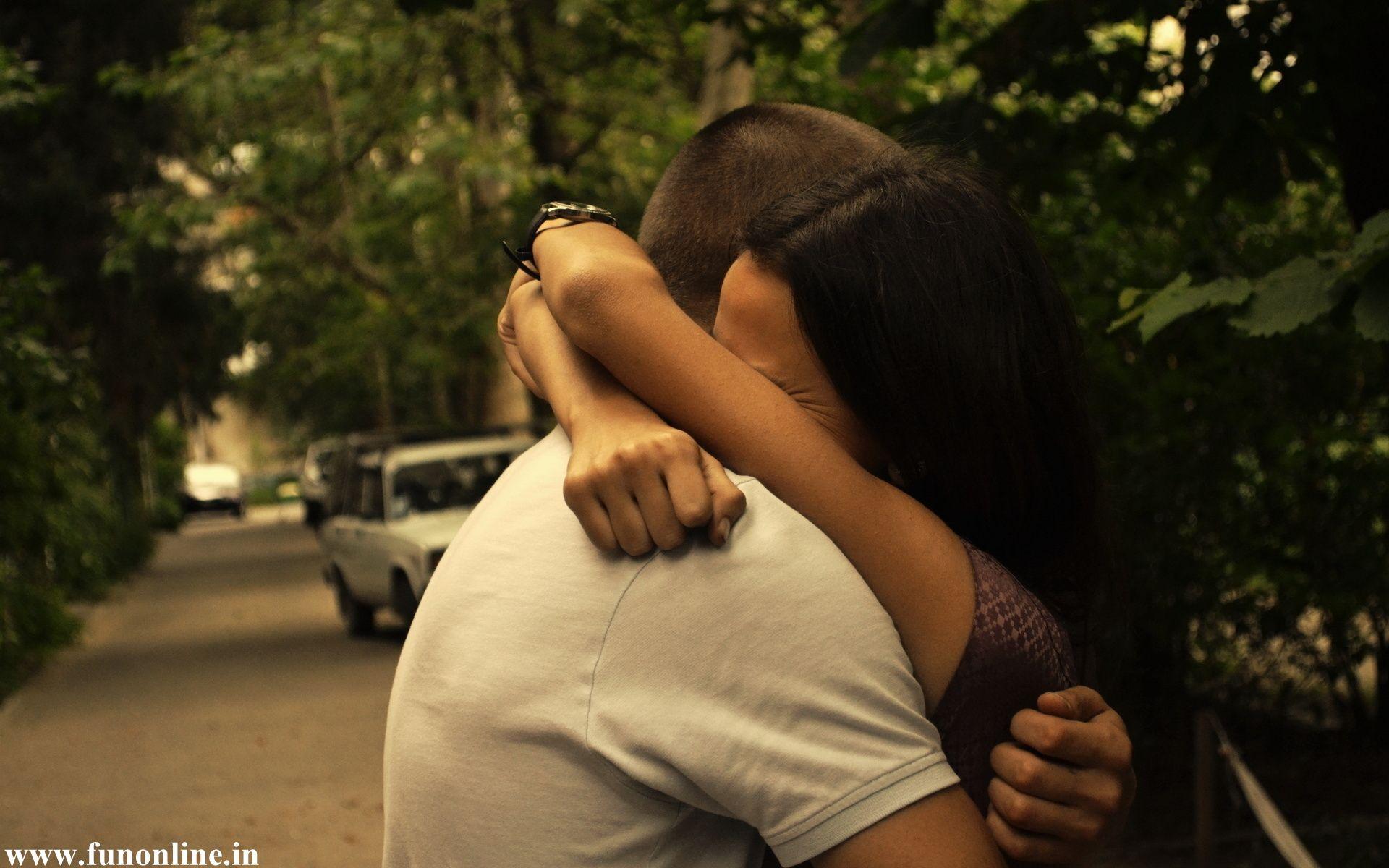1920x1200 Love Hug Wallpaper