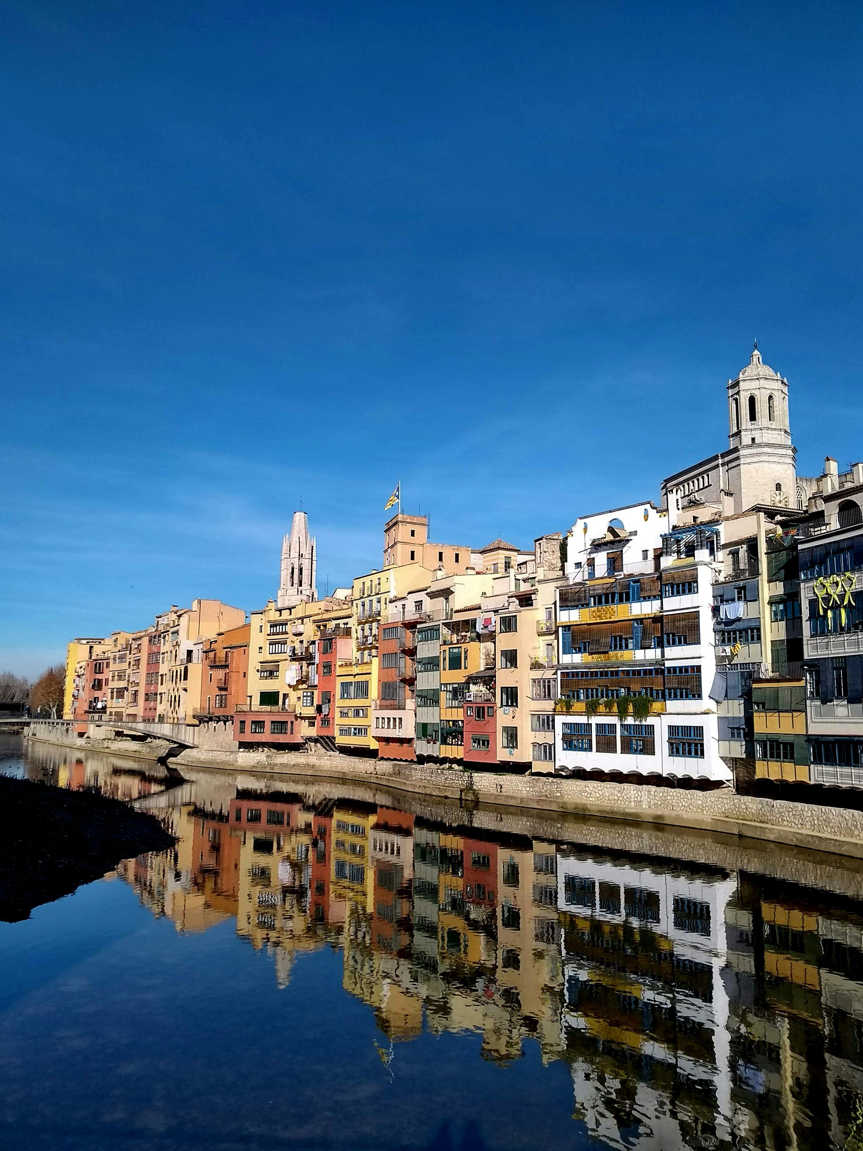 3000x4000 Girona Picture. Download Free Image