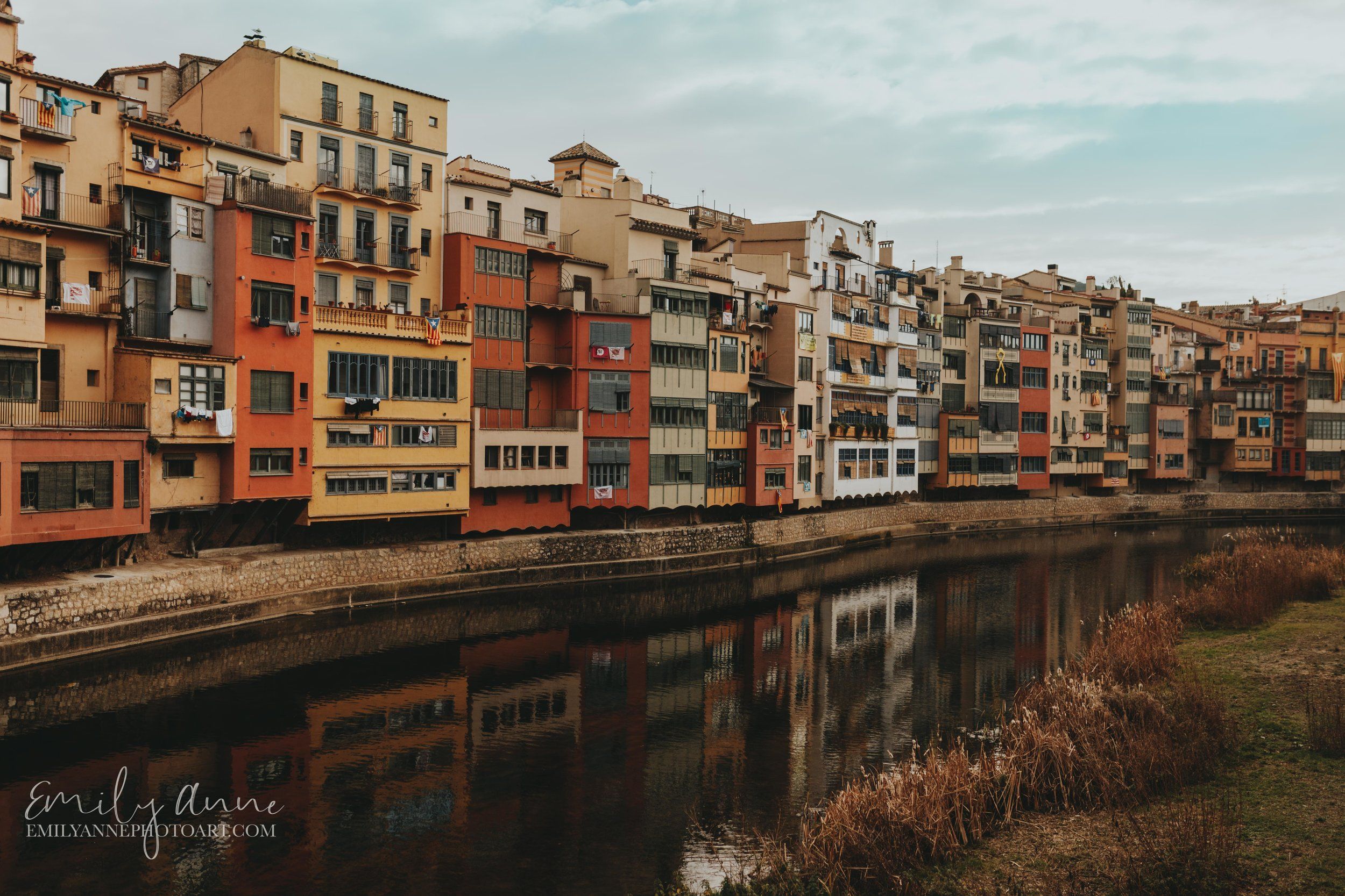 2500x1667 girona spain