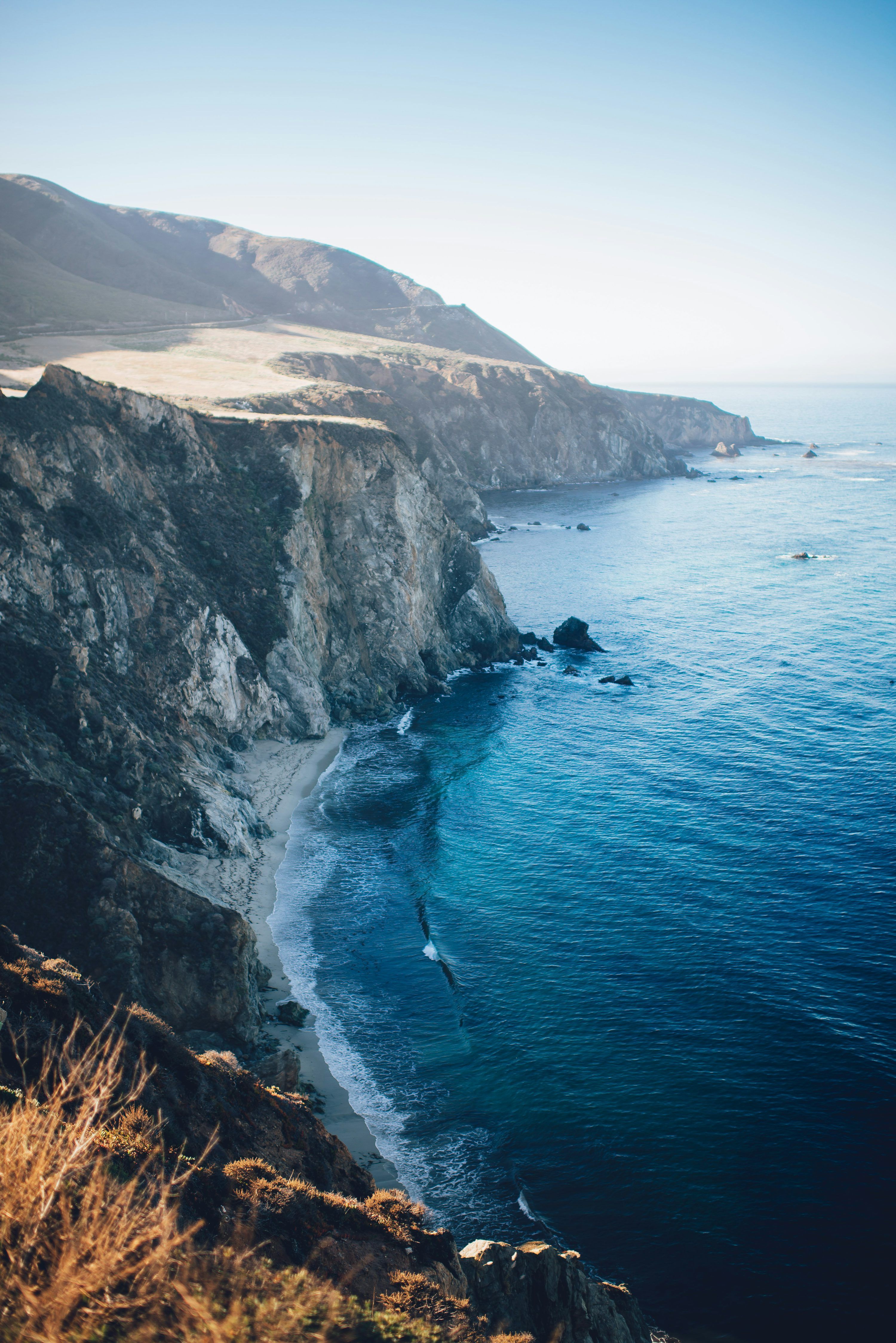 3000x4494 Beach Cliff Picture. Download Free