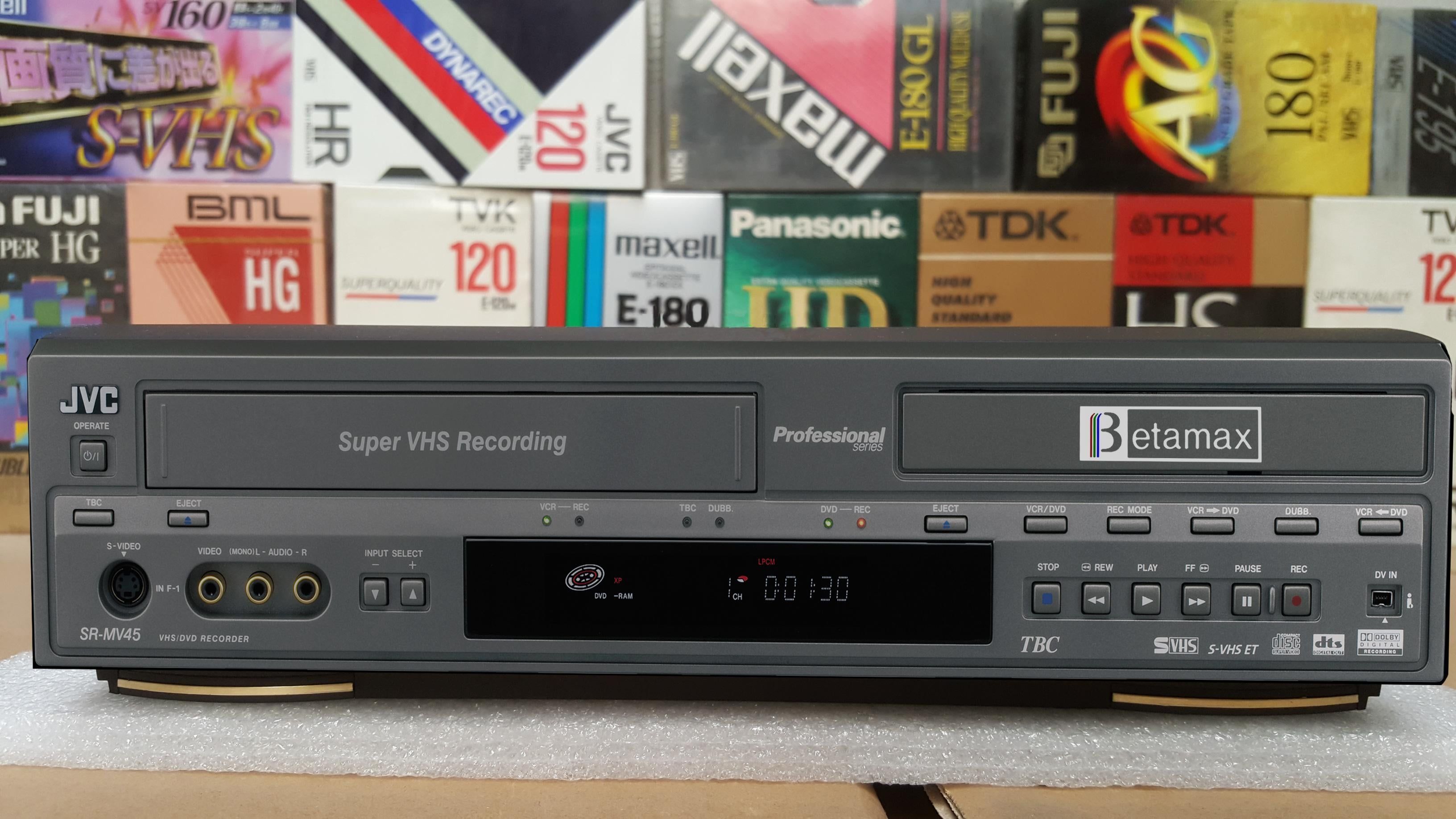 3264x1836 This VCR Does (Not) Exsist Wallpaper