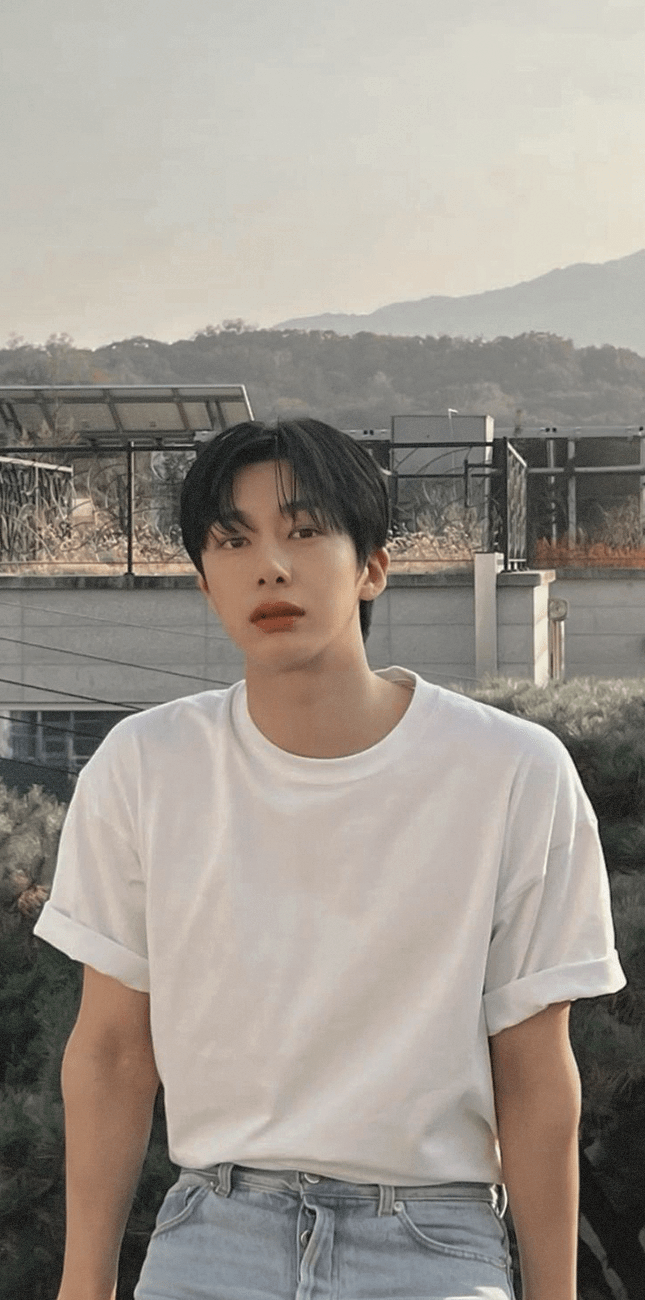 645x1300 anton (riize) boyfriend material