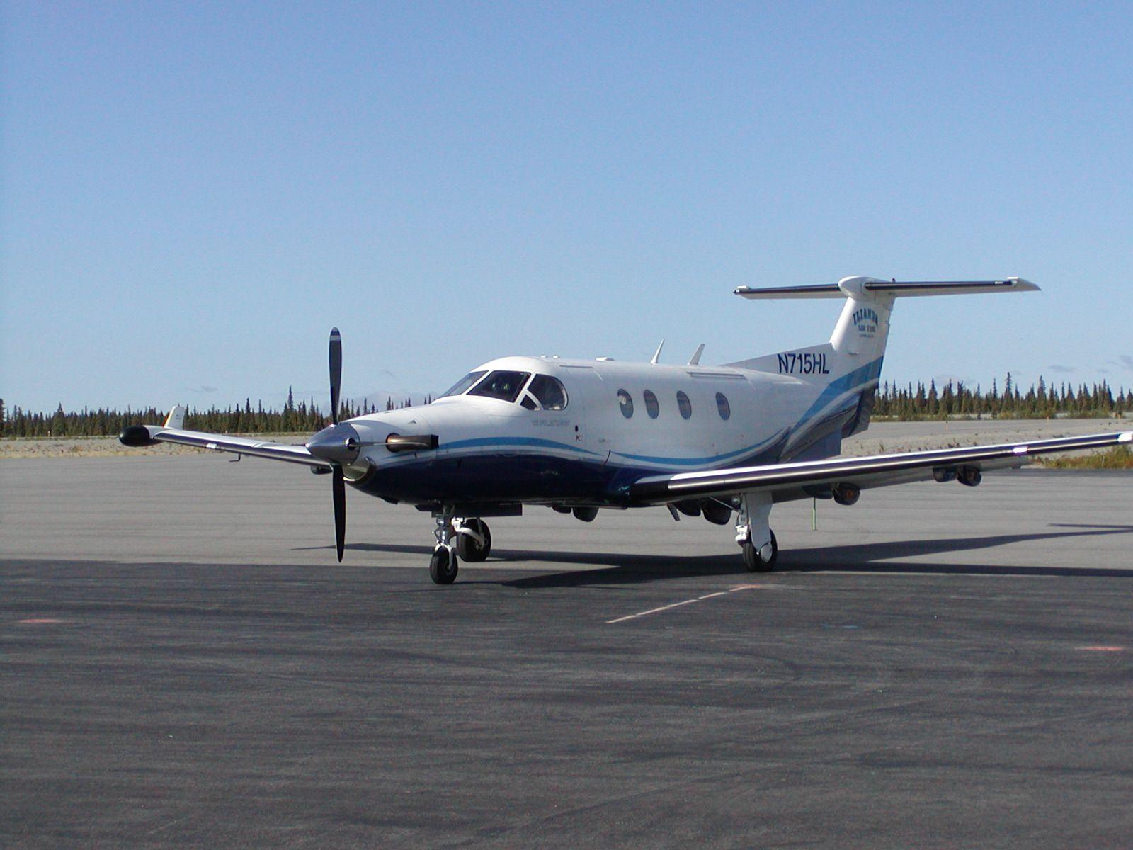 1600x1200 Aviation Report: February 2011