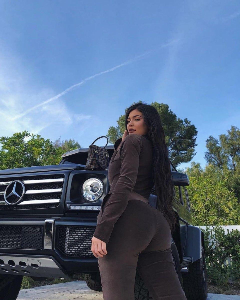 960x1200 Kylie Jenner Wallpaper Download New 67 HD Image & Latest Pics
