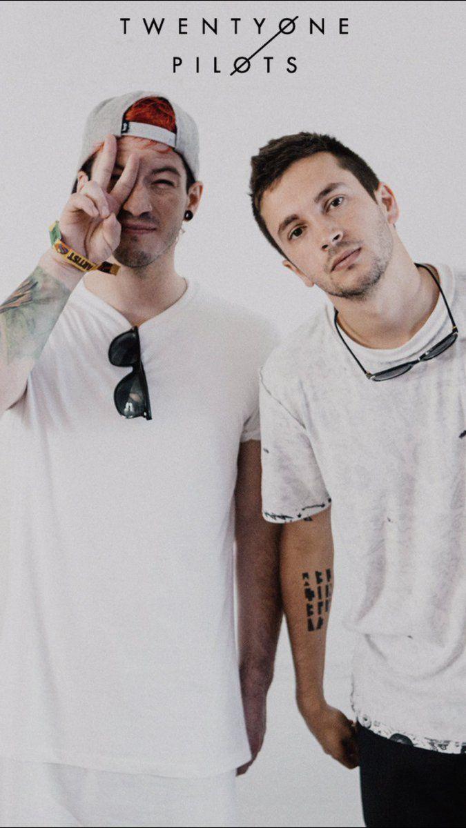 675x1200 Tyler Joseph Funny iPhone Wallpaper Joseph Josh Dun