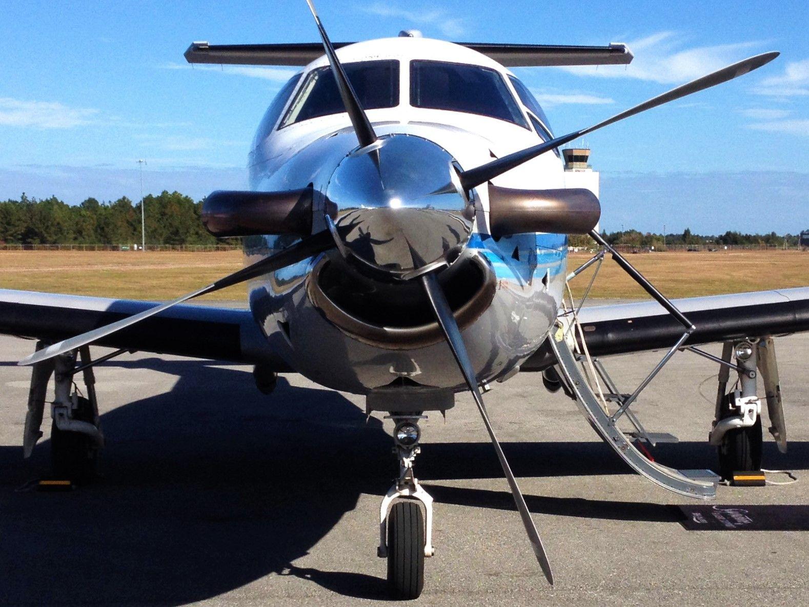 1578x1183 Pilatus PC 12 Nose And Spinner