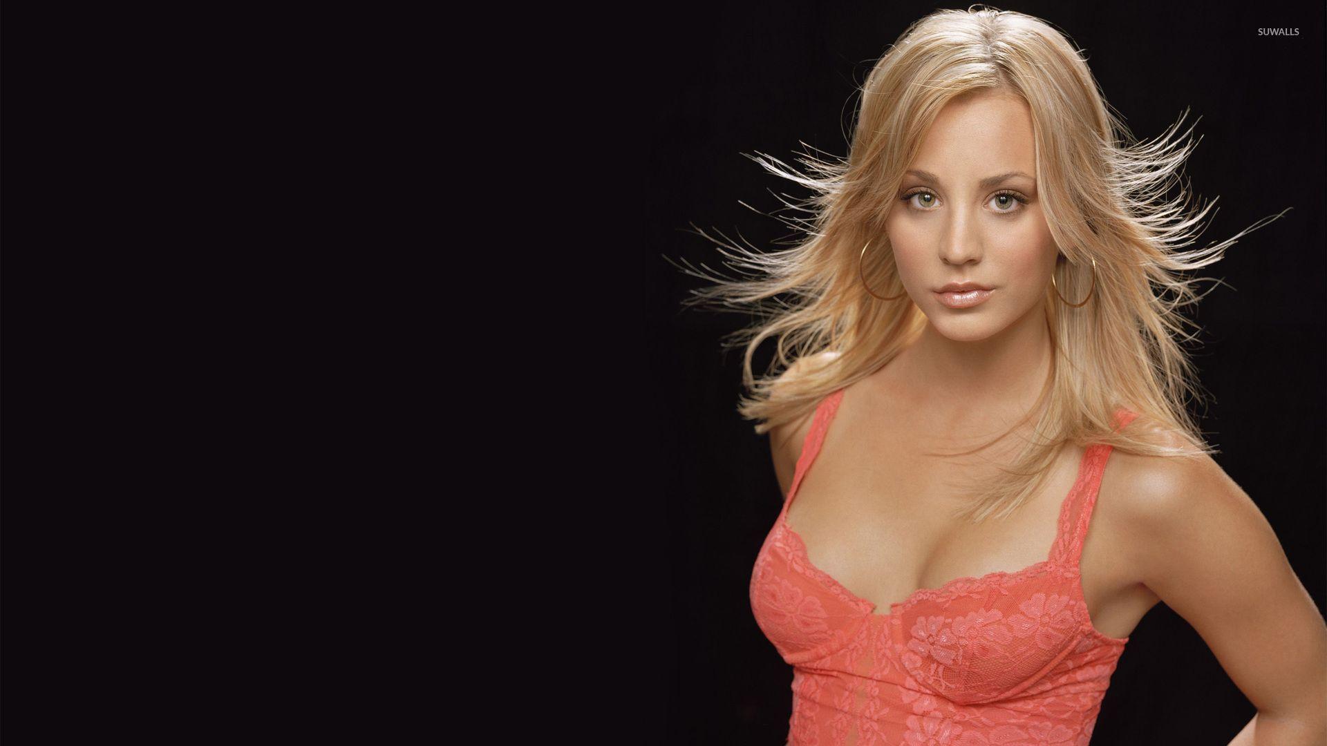 Kaley Cuoco Wallpapers Top Free Kaley Cuoco Backgrounds Wallpaperaccess 