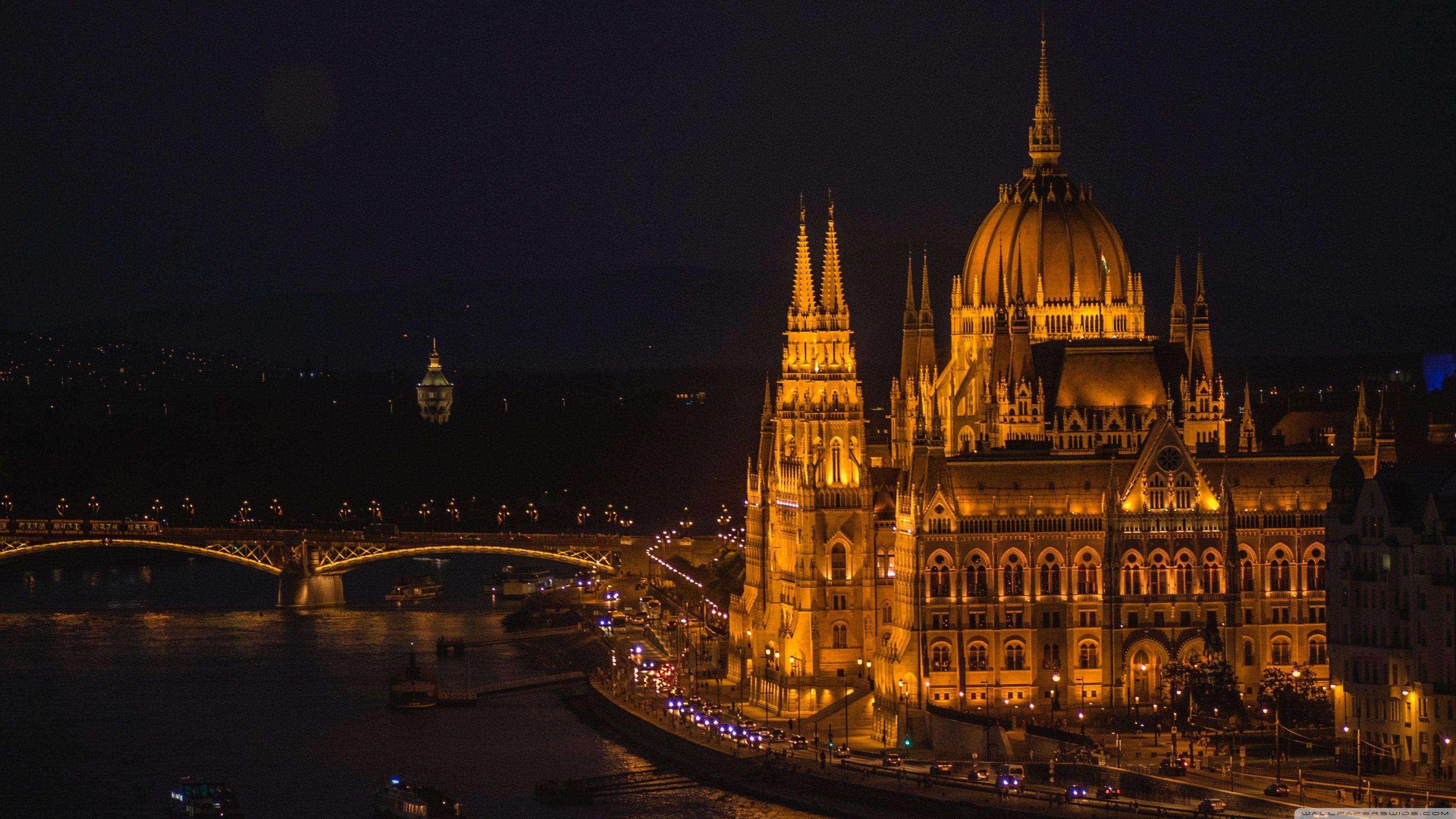 3554x1999 Budapest Night Photography ❤ 4K HD Desktop Wallpaper for 4K
