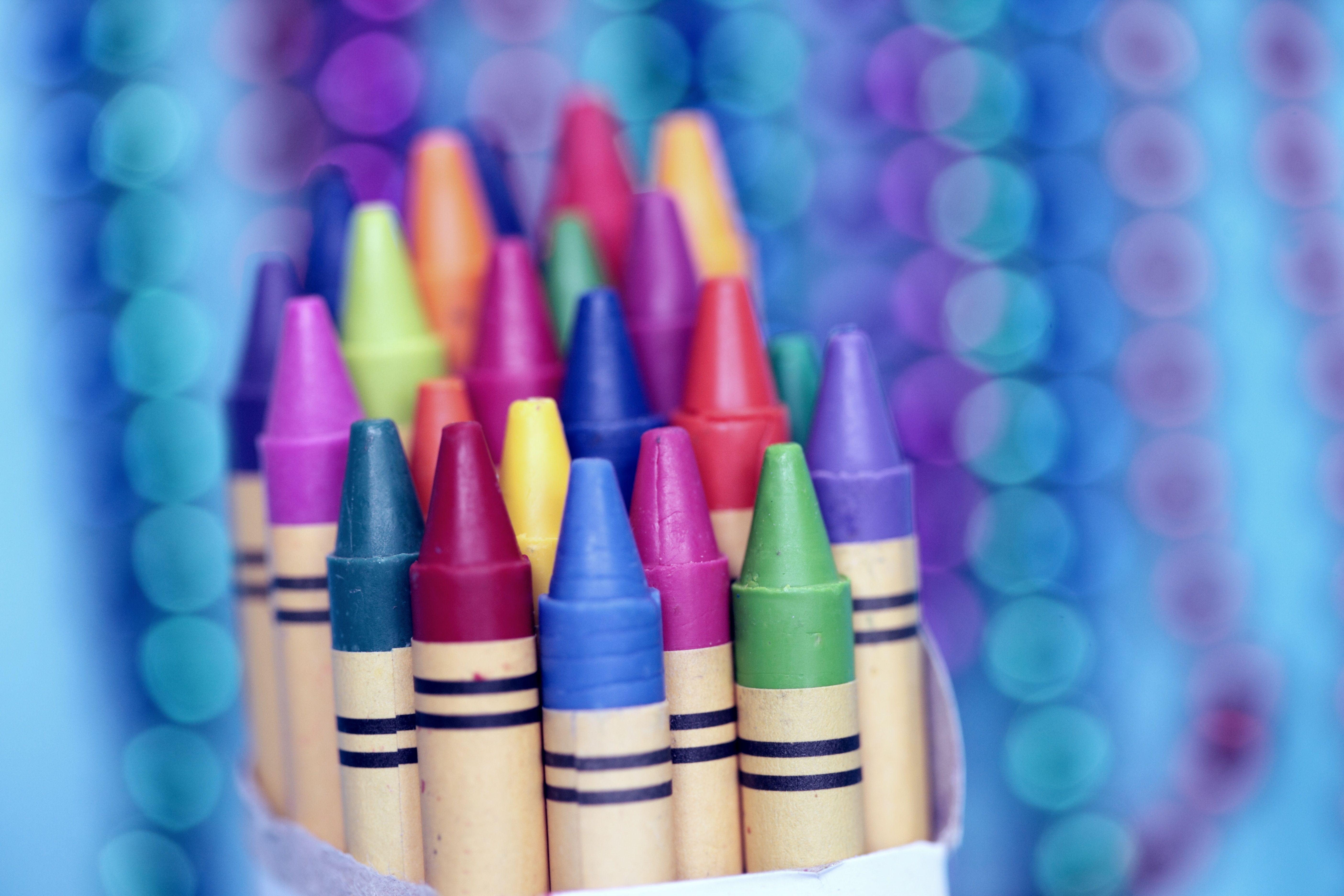 Crayon Wallpapers - Top Free Crayon Backgrounds - WallpaperAccess