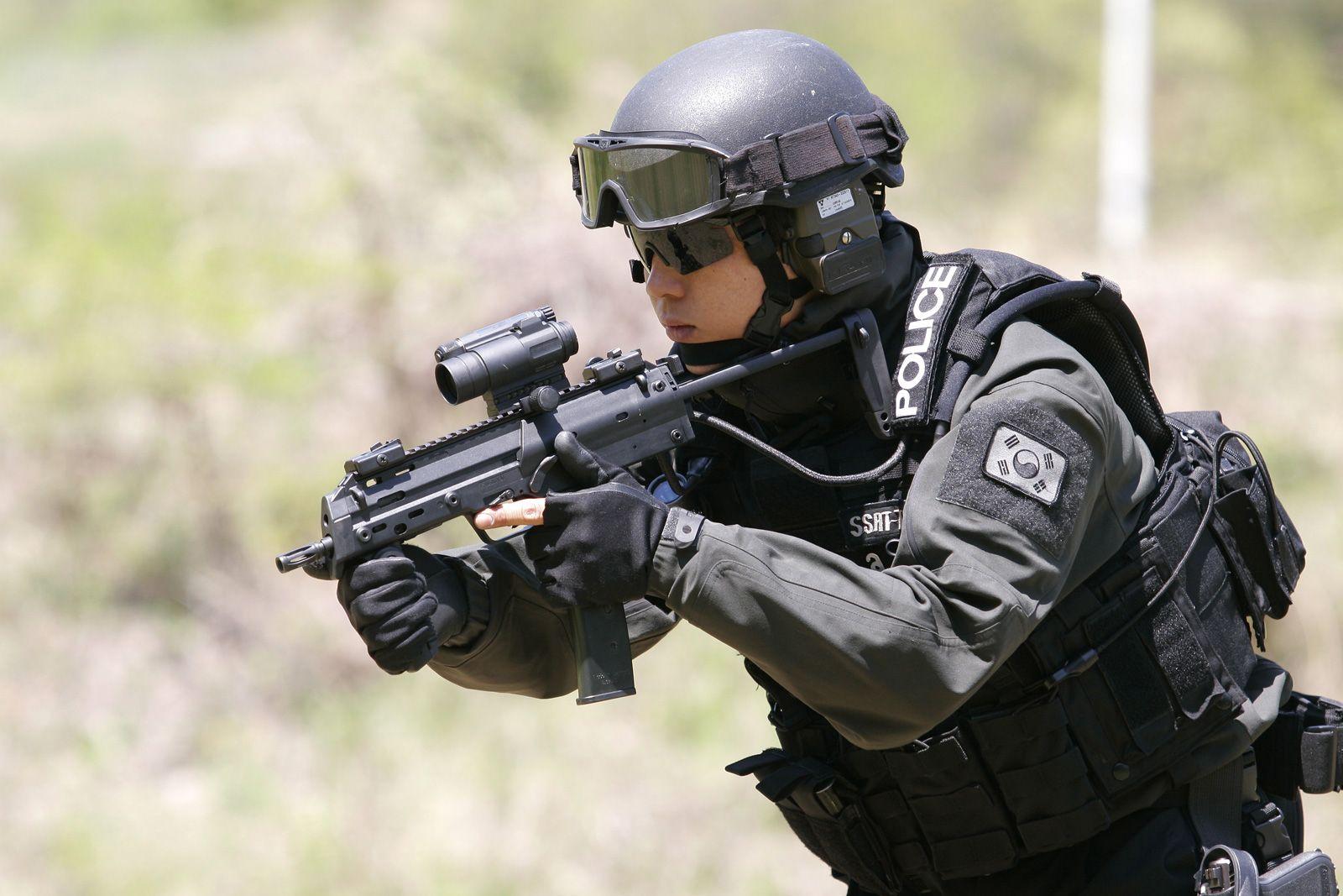 1600x1067 Swat Wallpaper, Wallpaper For Desktop, Swat, Police