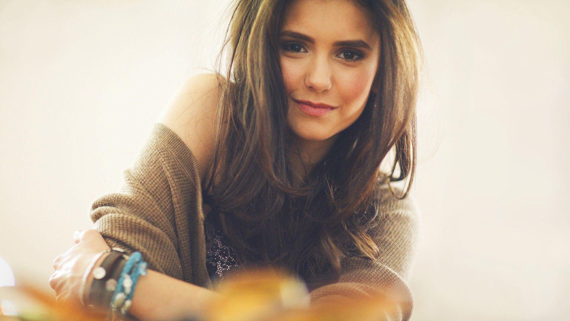1920x1080 Free Nina Dobrev Wallpaper BYQ