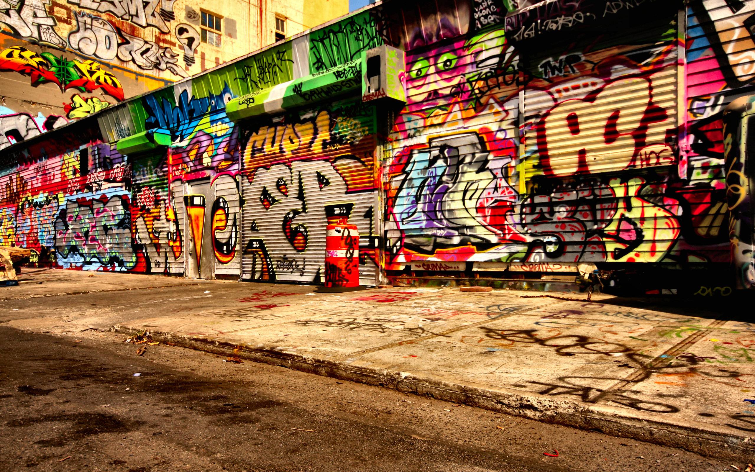 2560x1600 Street Art Wallpaper