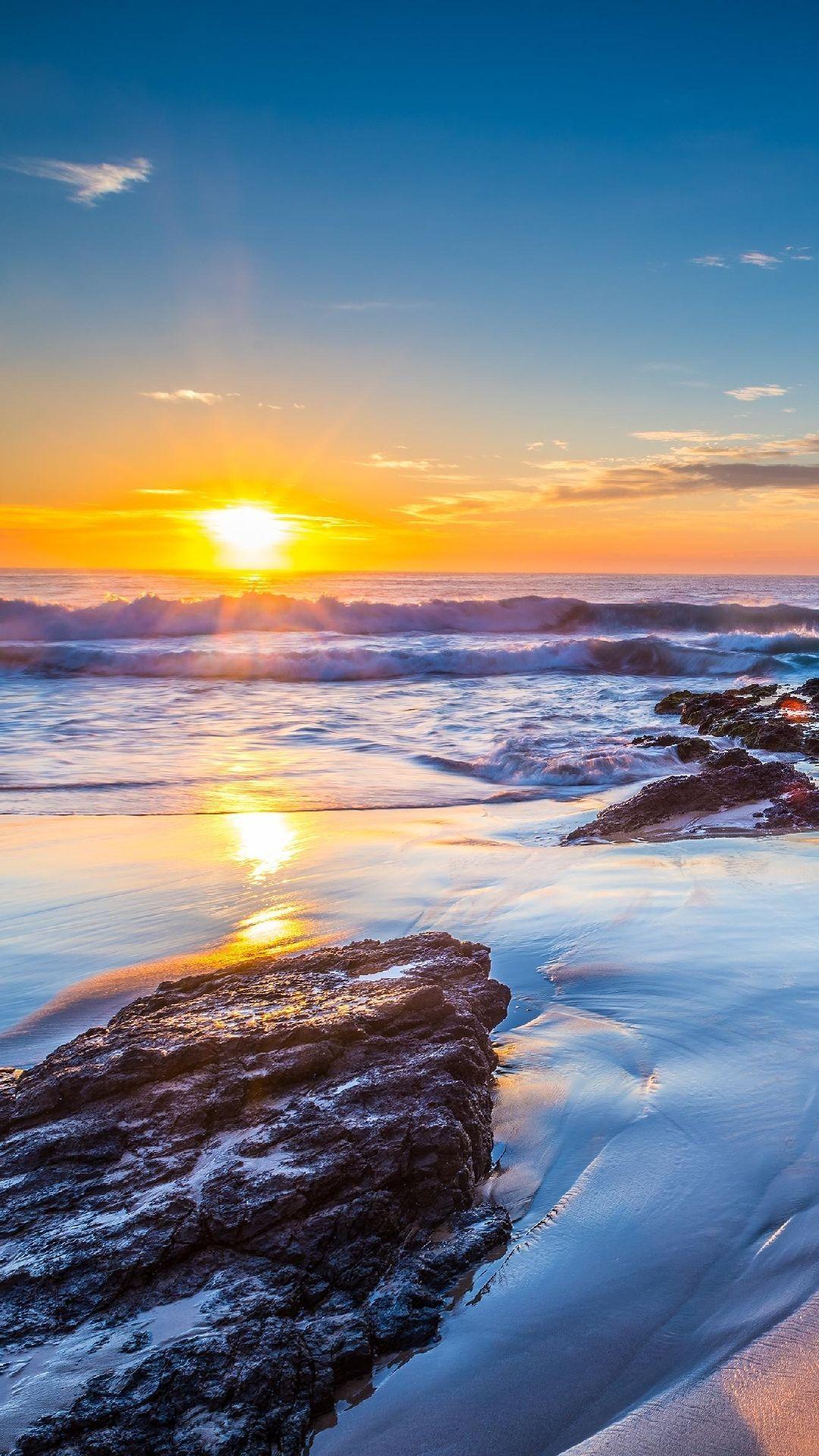 1080x1920 Free iPhone 5 Wallpaper for your iPhone: Sunset on the beach