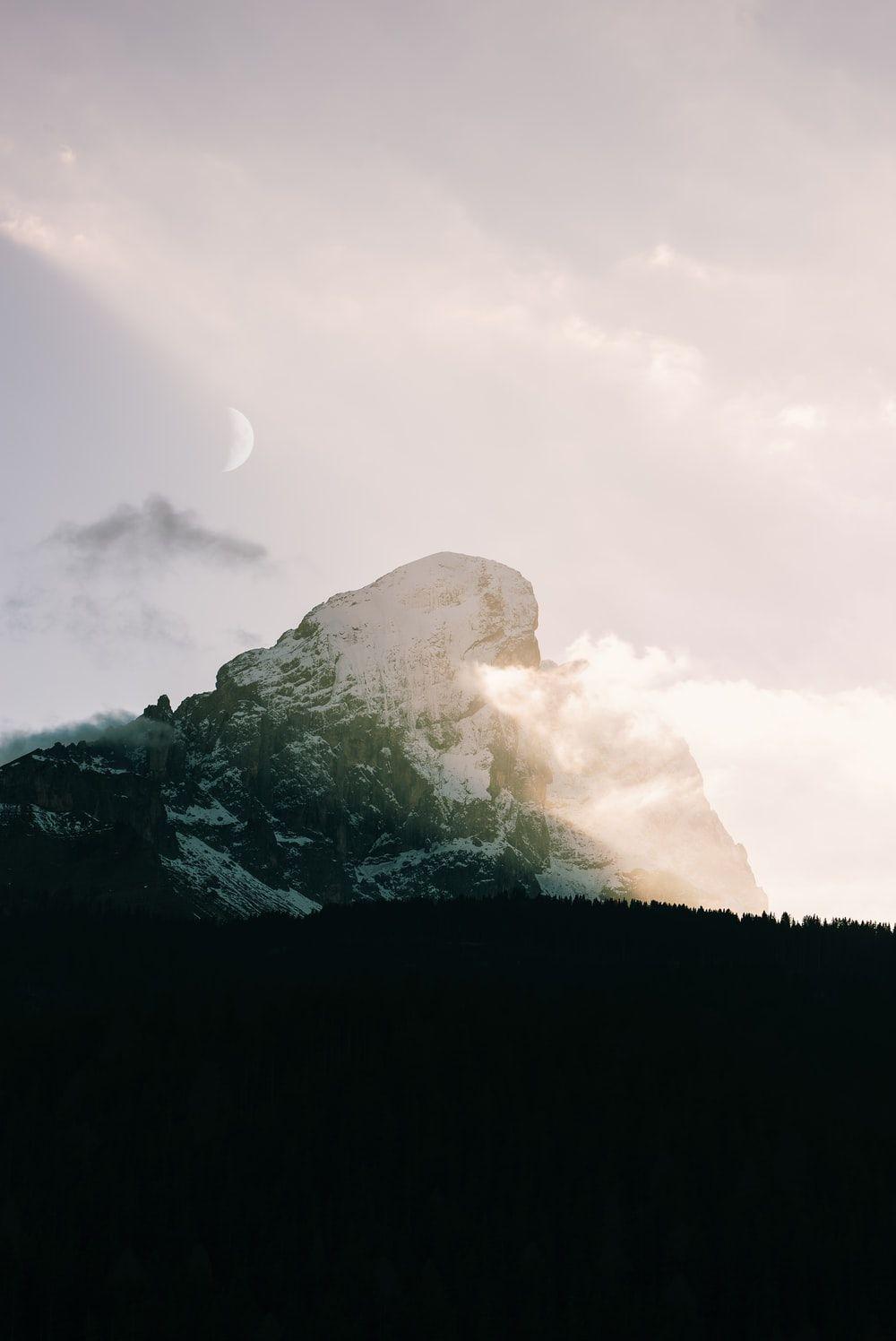1000x1496 Hình nền iPhone XR: Tải xuống HD miễn phí [HQ)

