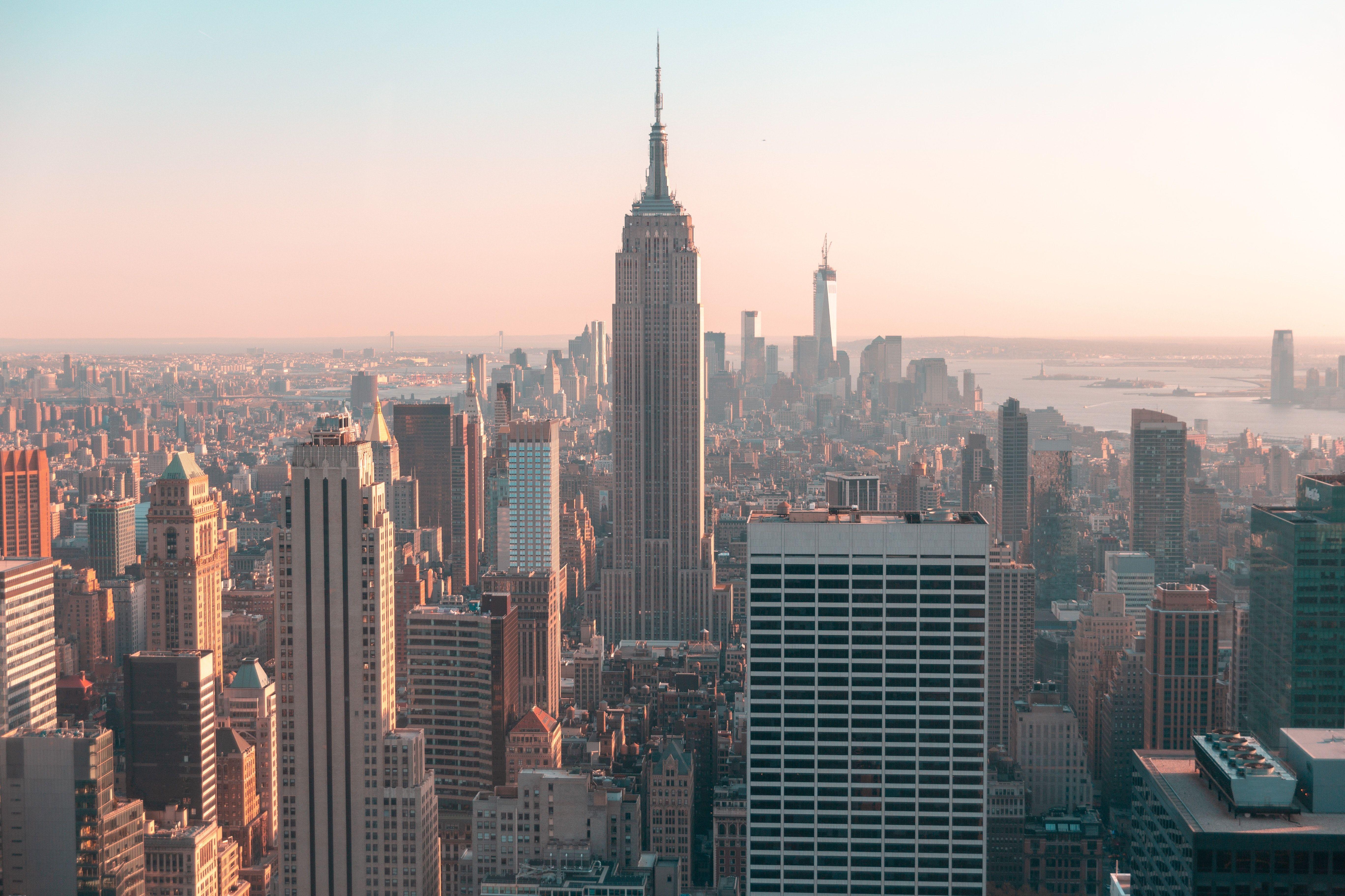 5472x3648 Skyline Photo of Empire State Building in New York City