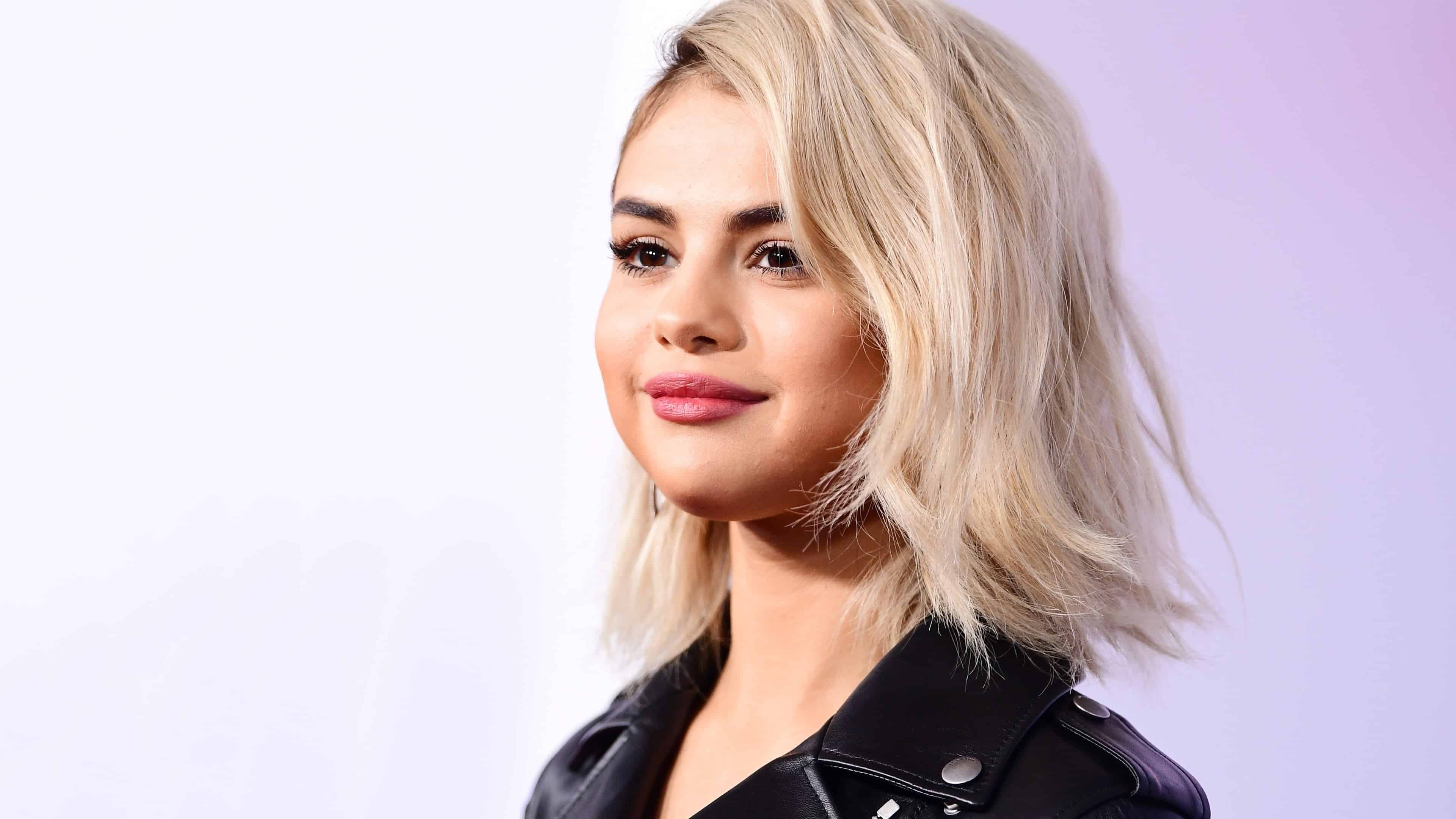 3840x2160 Selena Gomez Portrait UHD 4K Wallpaper