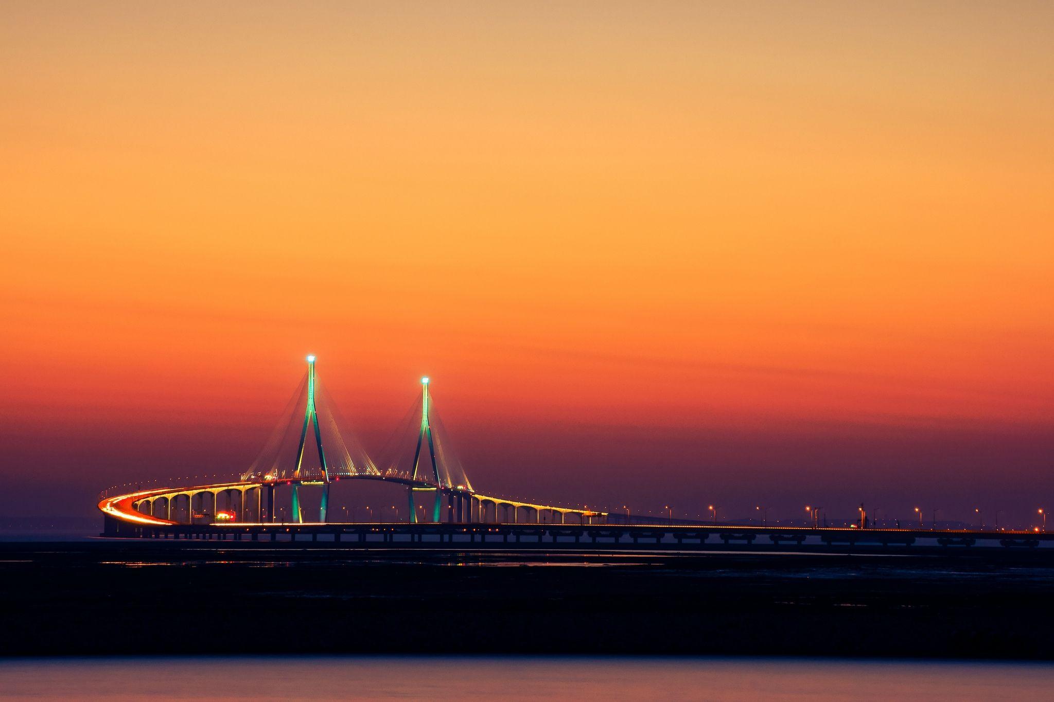 2048x1365 Wallpaper lights, bridge, Incheon, by Yoonki Jeong, city, Korea