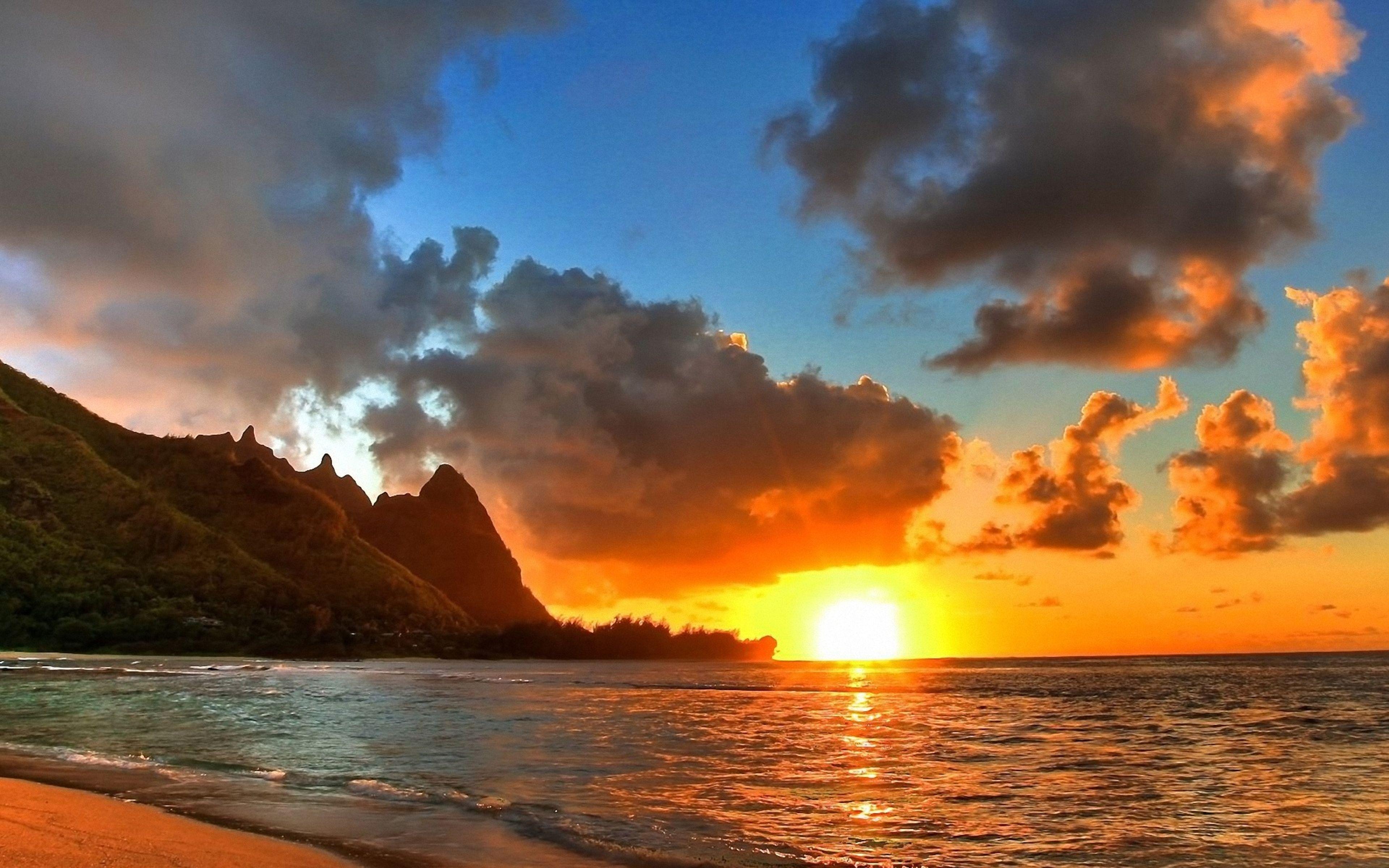 3840x2400 Sunset mountains clouds landscapes sun beach wallpaper