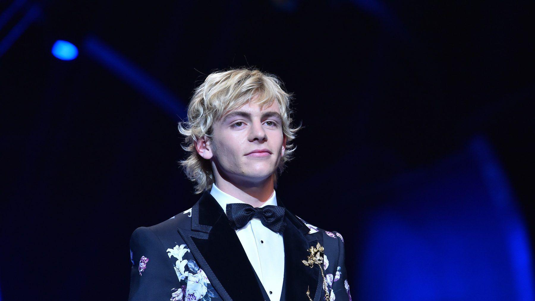1800x1013 Ross Lynch HD
