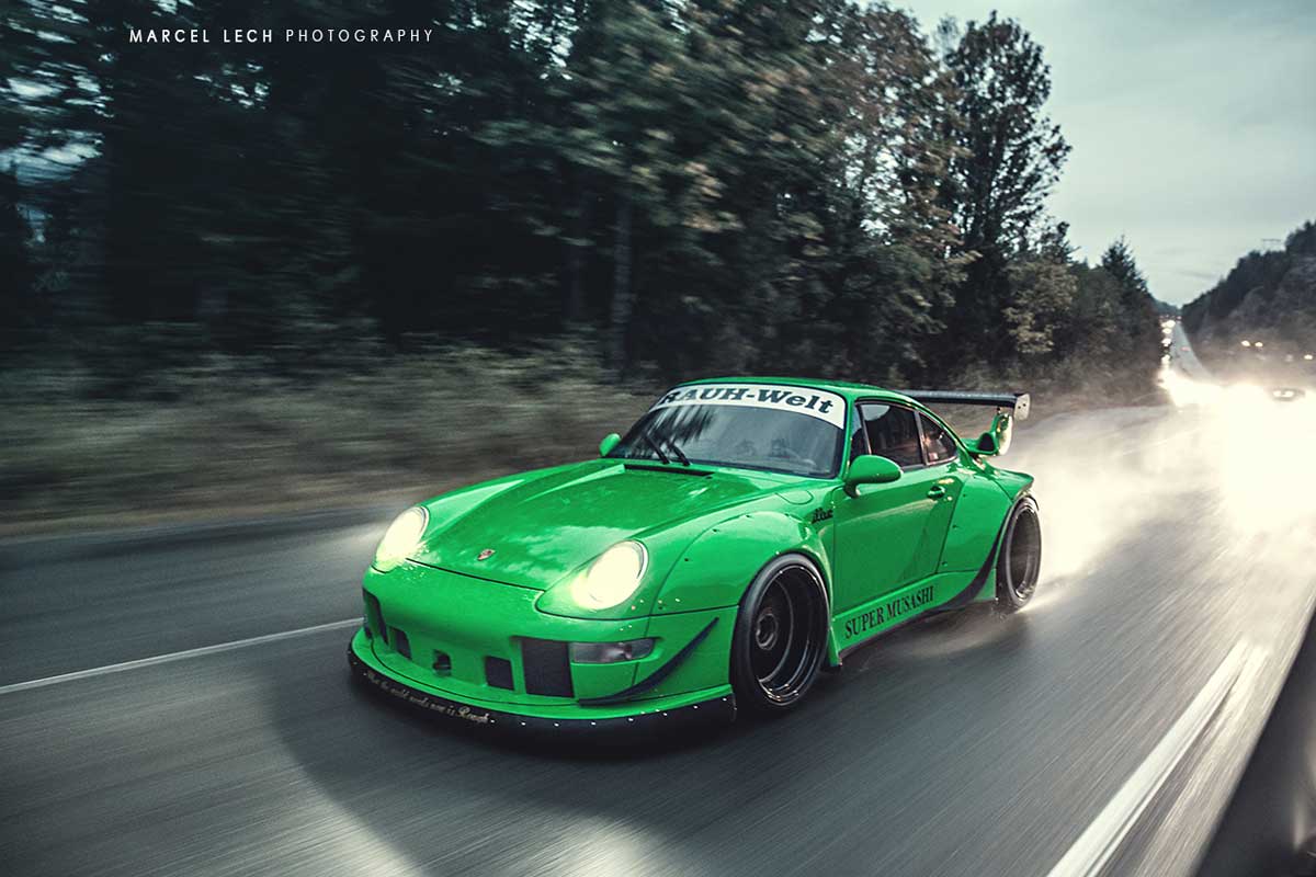 Porsche rwb. Porsche 993 RWB. Porsche 964 RWB. Porsche 930 RWB. Порше 911 993 дрифт.