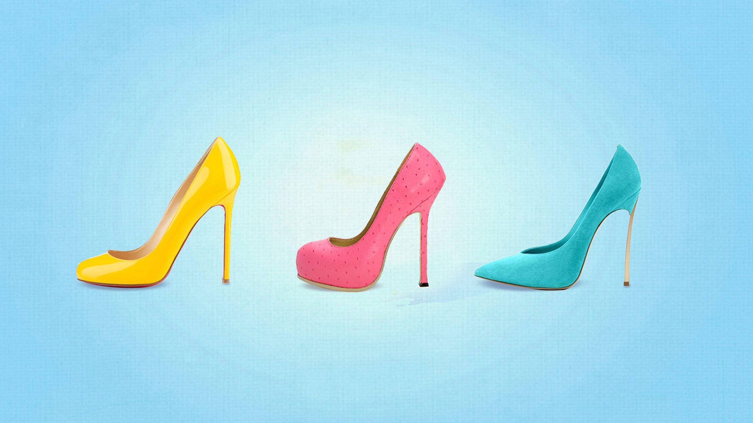 2560x1440 High Heel Shoe Desktop Wallpaper