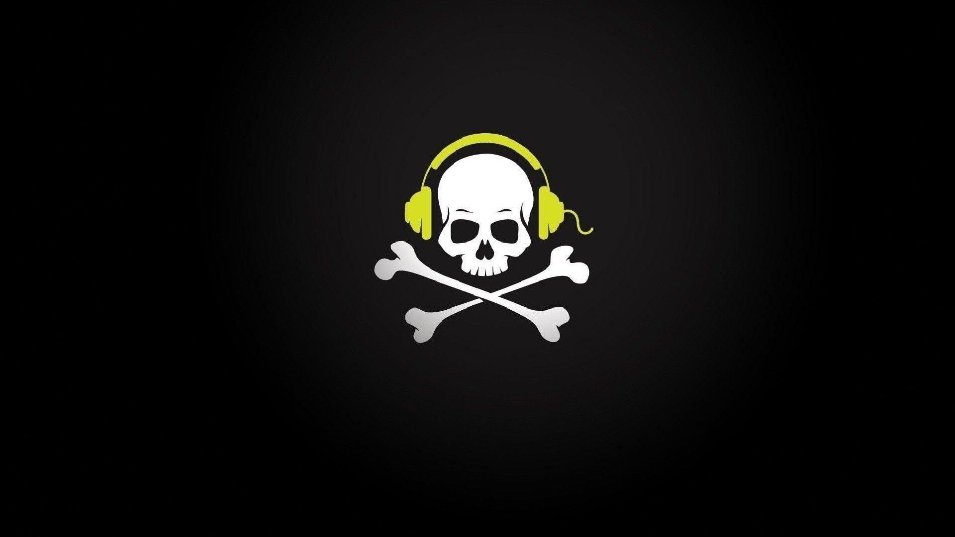 1920x1080 White and yellow pirate skull with headphone logo HD