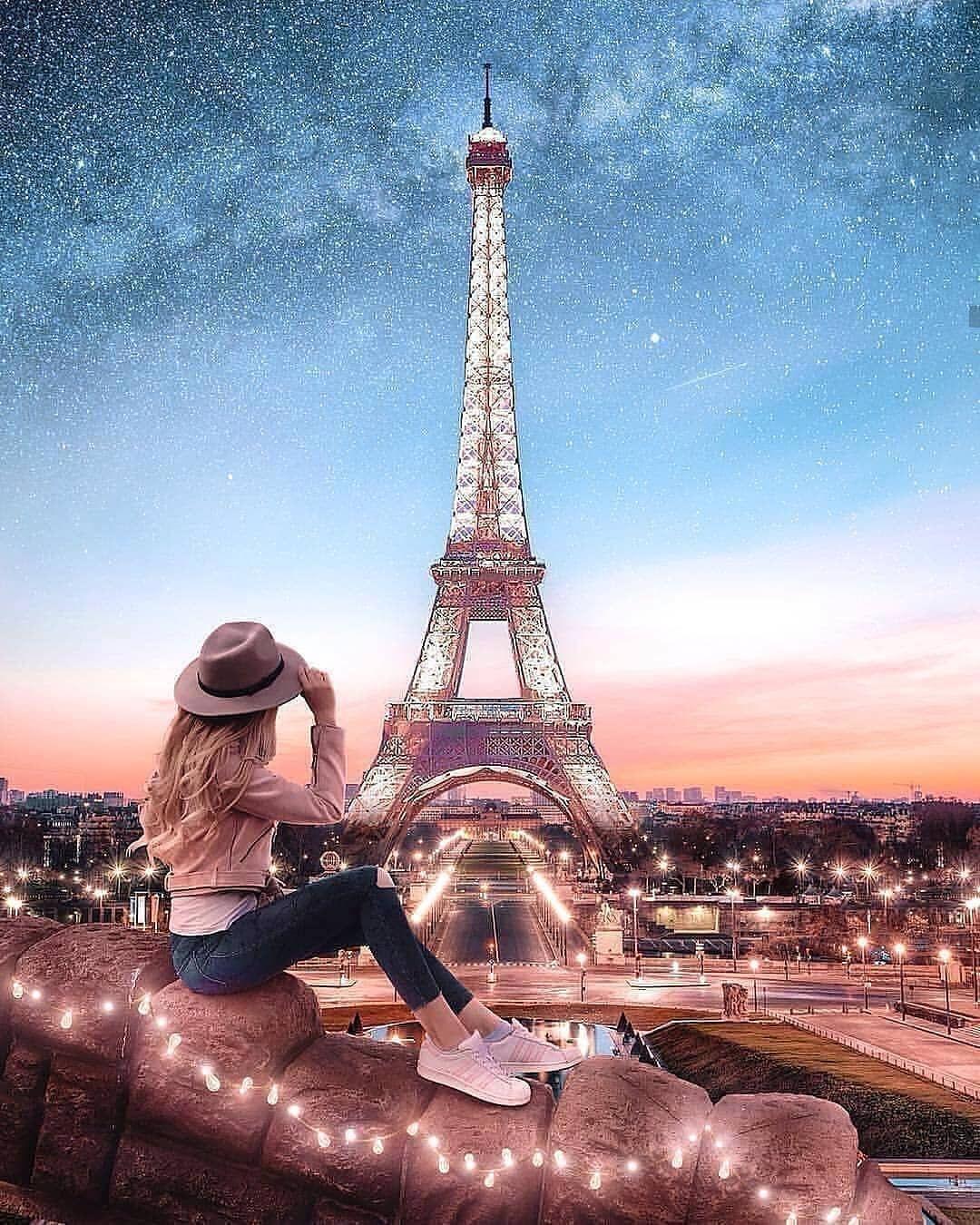 Download Cute eiffel tower  Romantic wallpapers for your mobile cell phone
