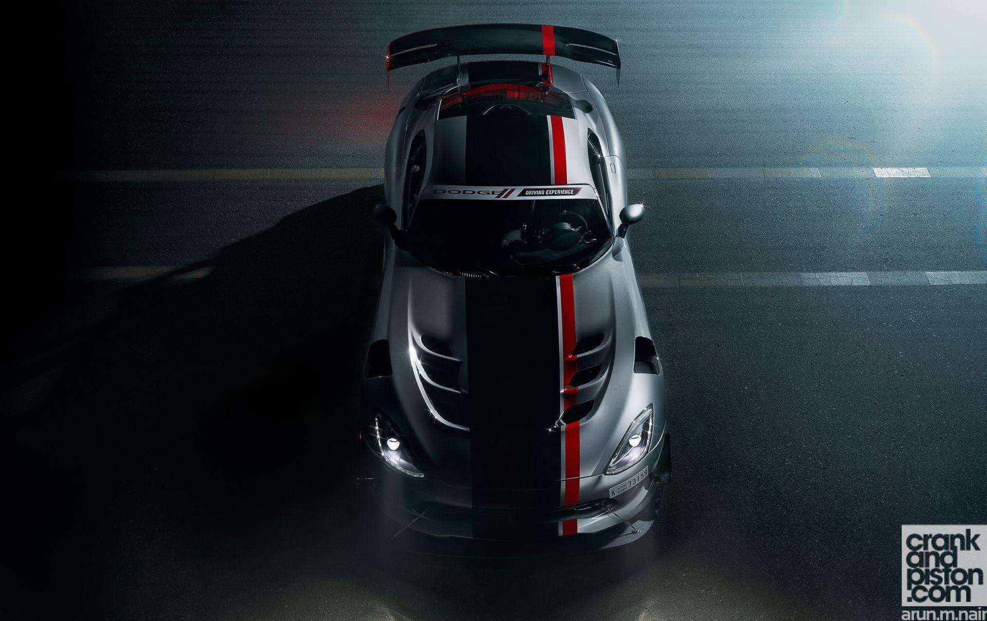 1920x1208 Viper Wallpaper
