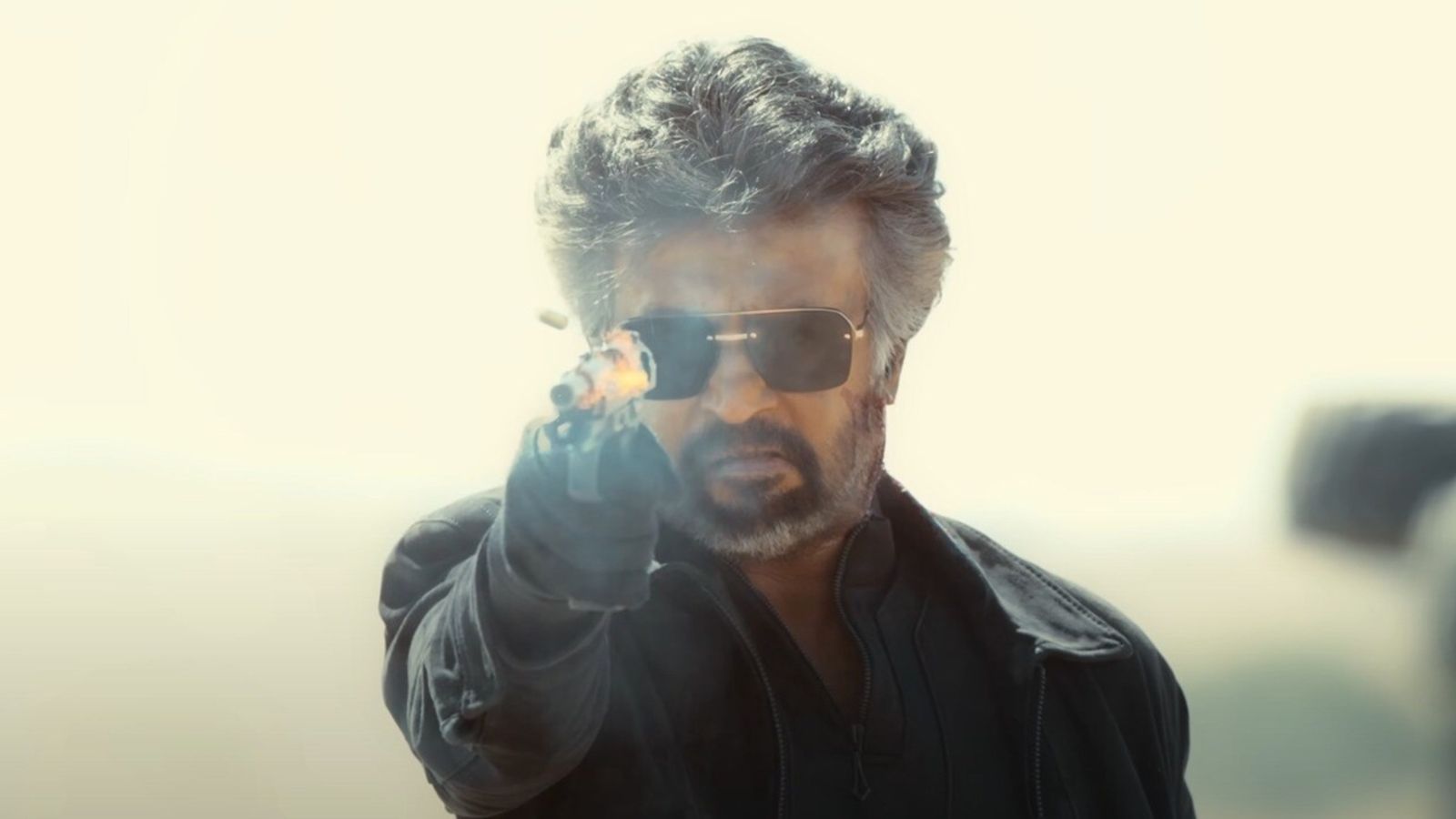 1600x900 Rajnikanth returns to silver screen