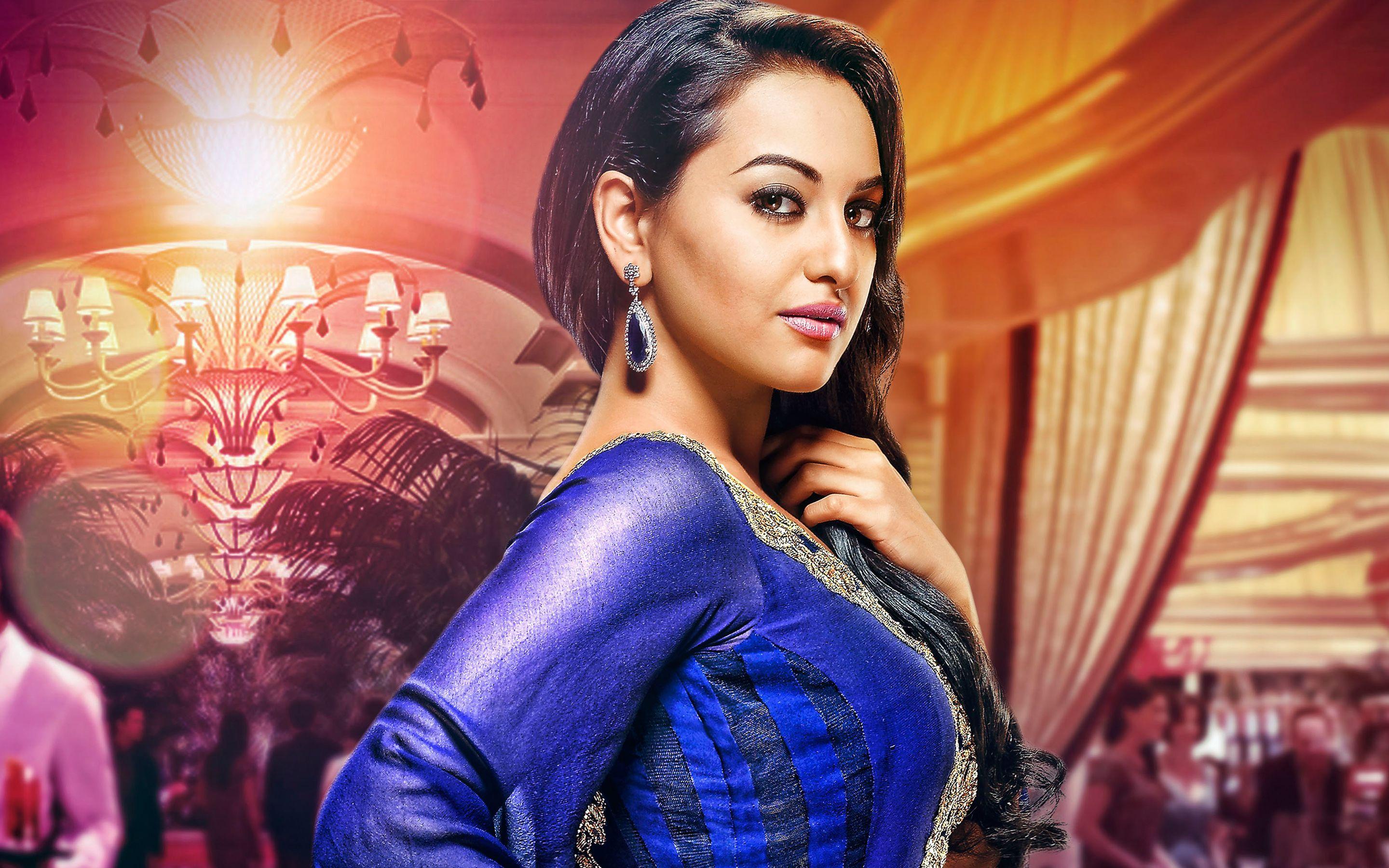 2880x1800 Bollywood Actress