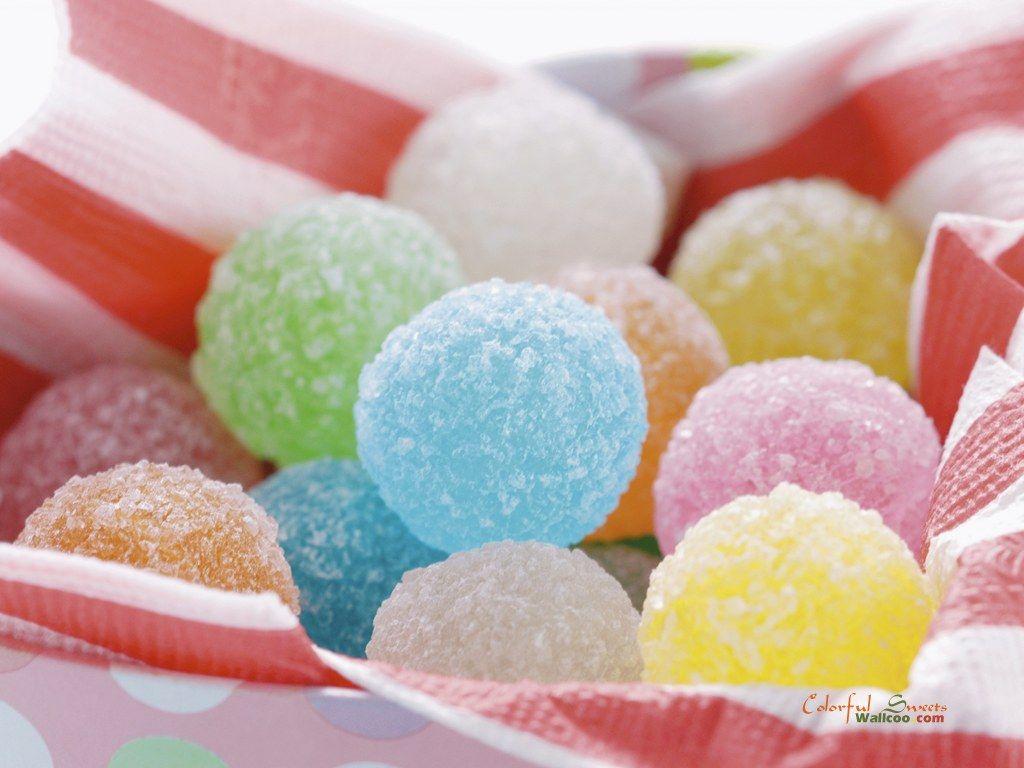 1024x768 Free download read in newspaper that sweet food is good