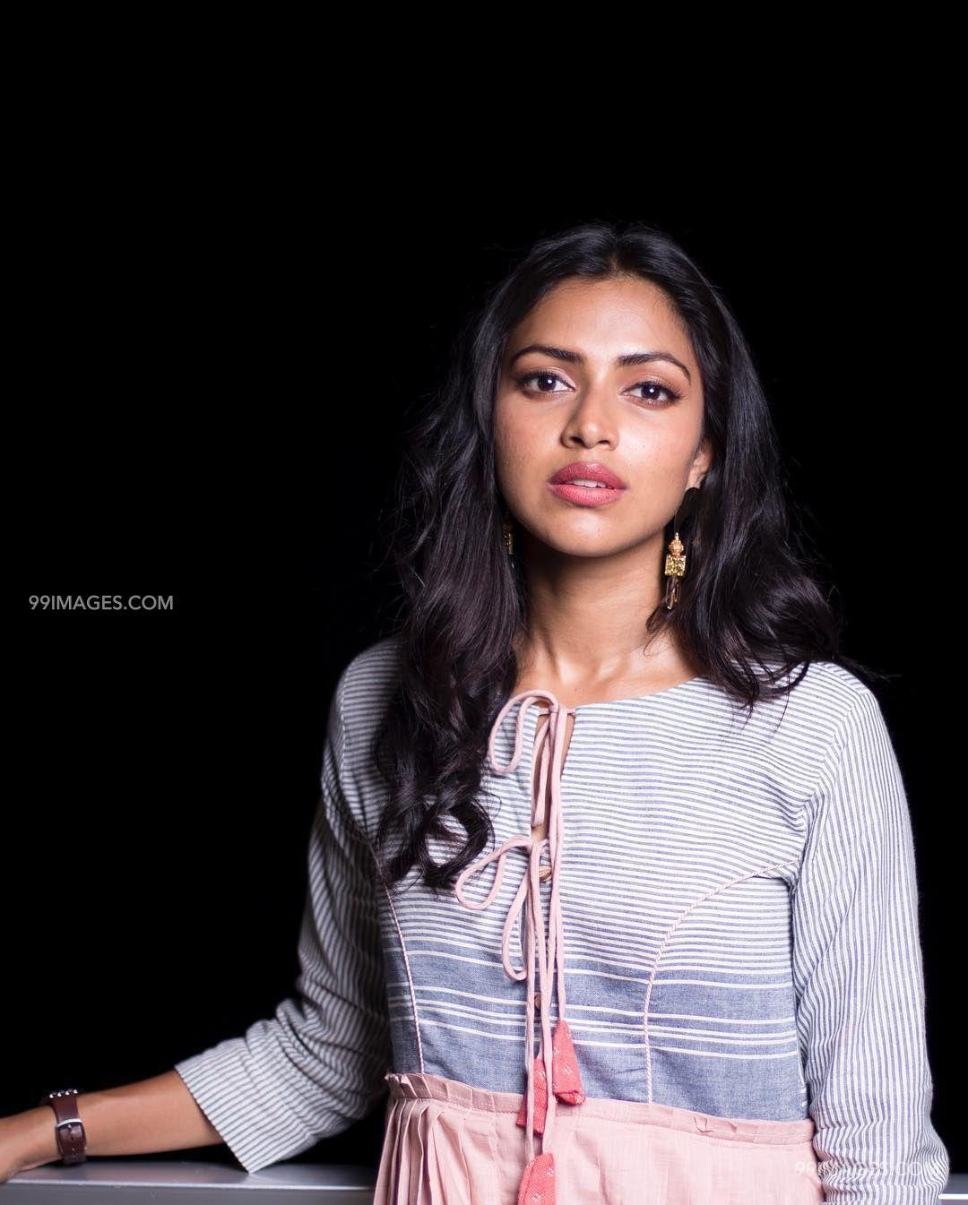 1110x1375 Amala Paul Beautiful HD Photo & Mobile Wallpaper HD