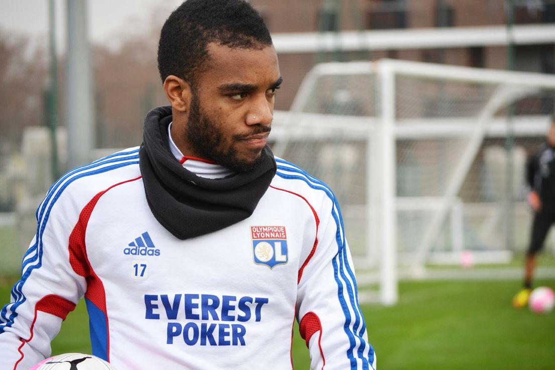 1106x737 Alexandre Lacazette