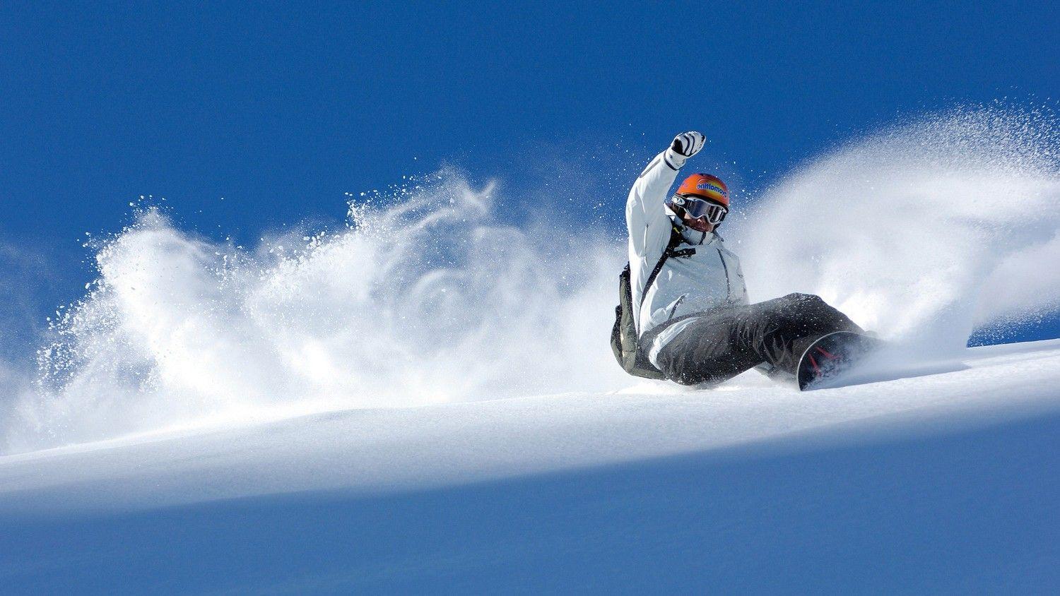 1500x844 Snowboarding
