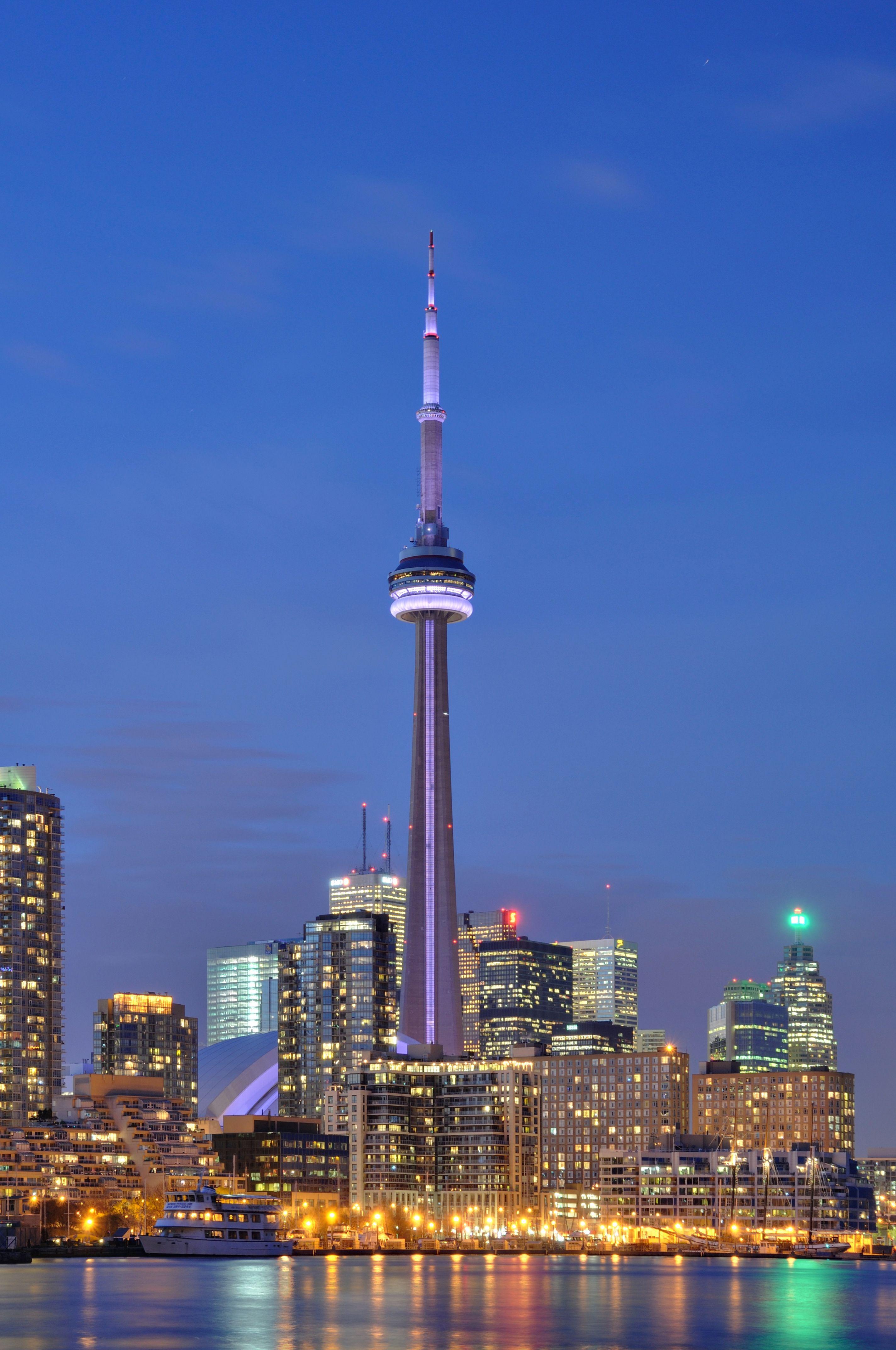 2848x4288 Toronto Wallpaper High Quality