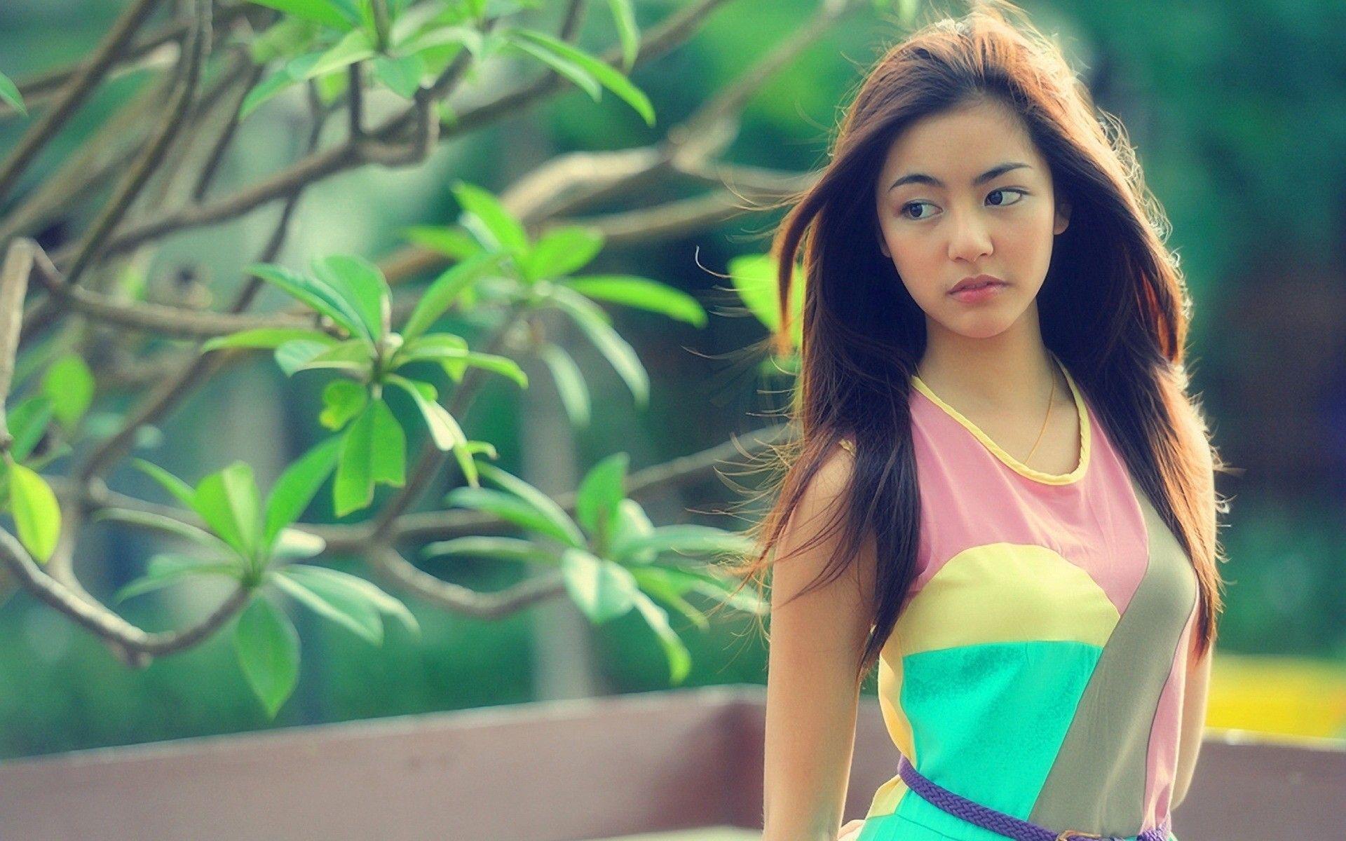 1920x1200 Pretty Girls Wallpaper