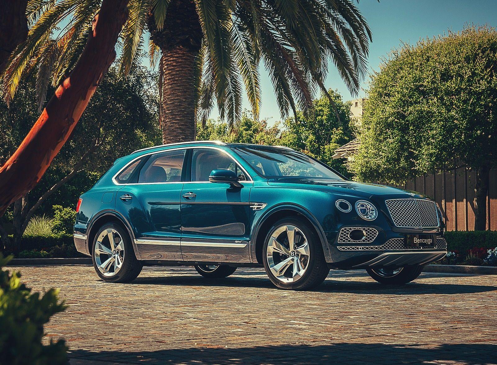 1600x1174 Bentley Bentayga Plug In Hybrid Front Three Quarter