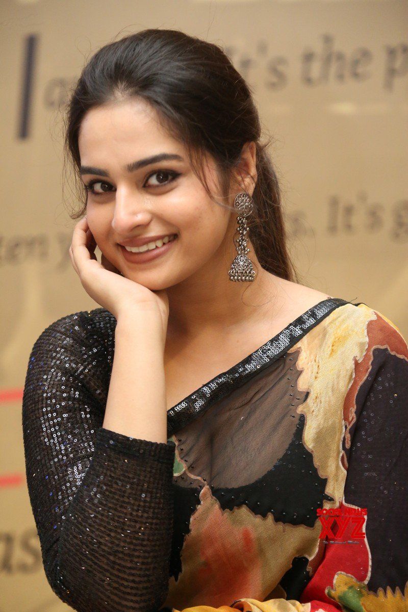 sierra-logan-sierra-logan-added-a-new-photo