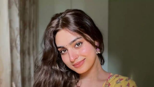 640x360 Ayesha Khan To Star In Telugu Film