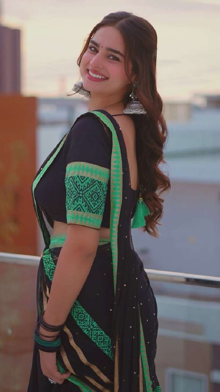 720x1280 Lightweight Looks For Fashion Forward Women
