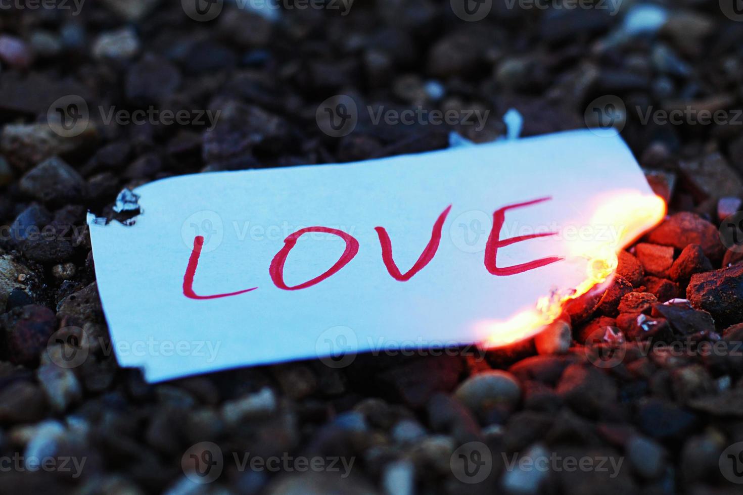 1470x980 Paper note with word love burning at