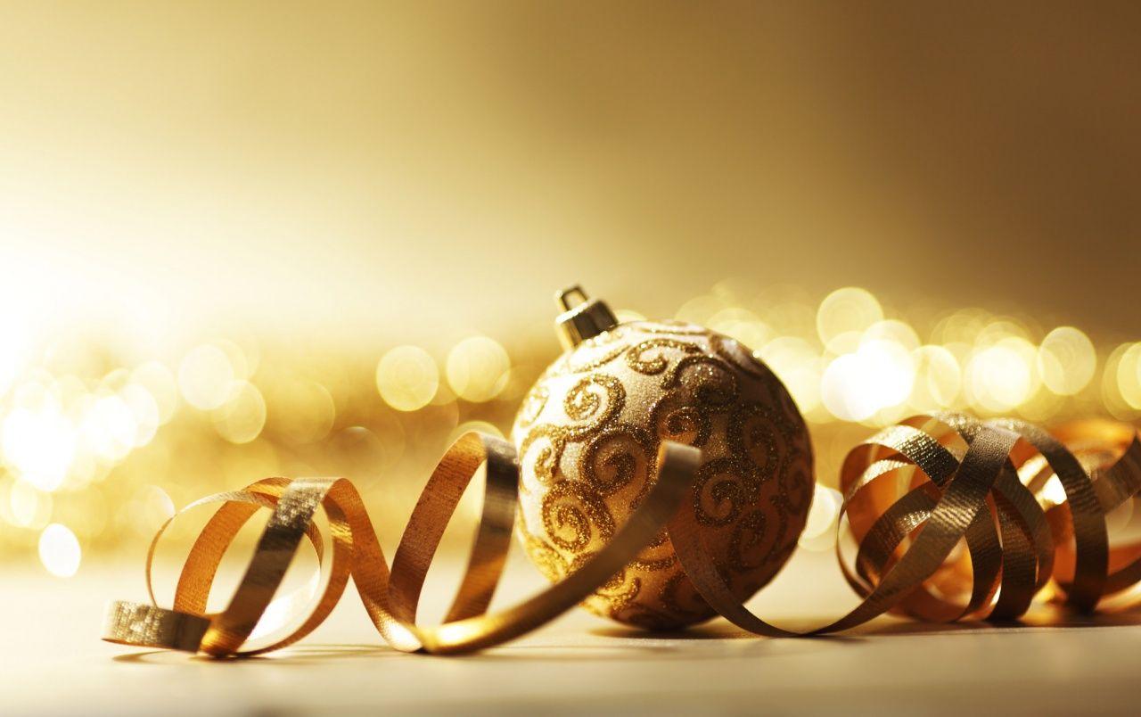 Gold Christmas Wallpapers Top Free Gold Christmas Backgrounds WallpaperAccess