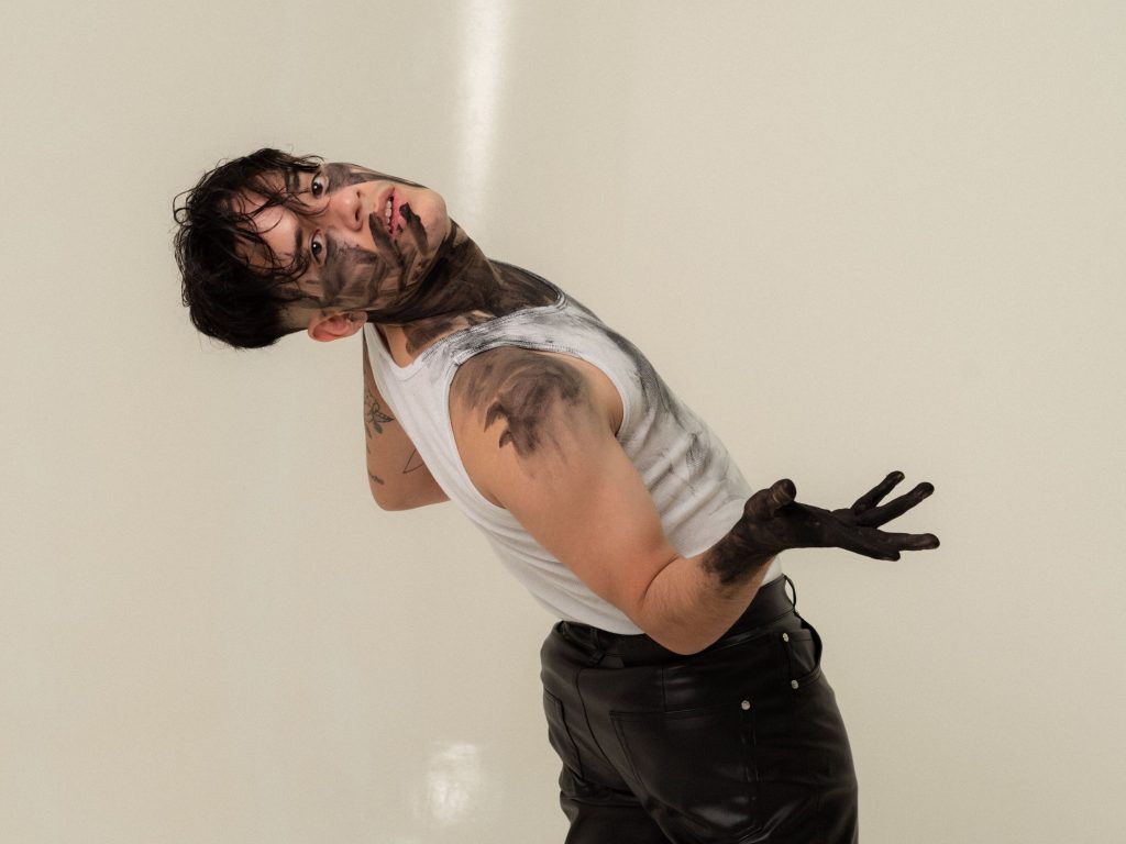 1024x768 Nsqk presenta su nuevo álbum «Roy»