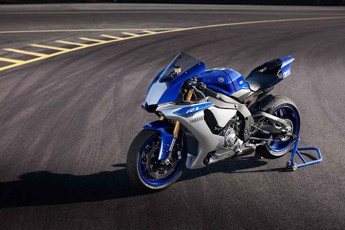 1200x800 Free Yamaha Yzf R1m Wallpaper Free at Cool Monodomo