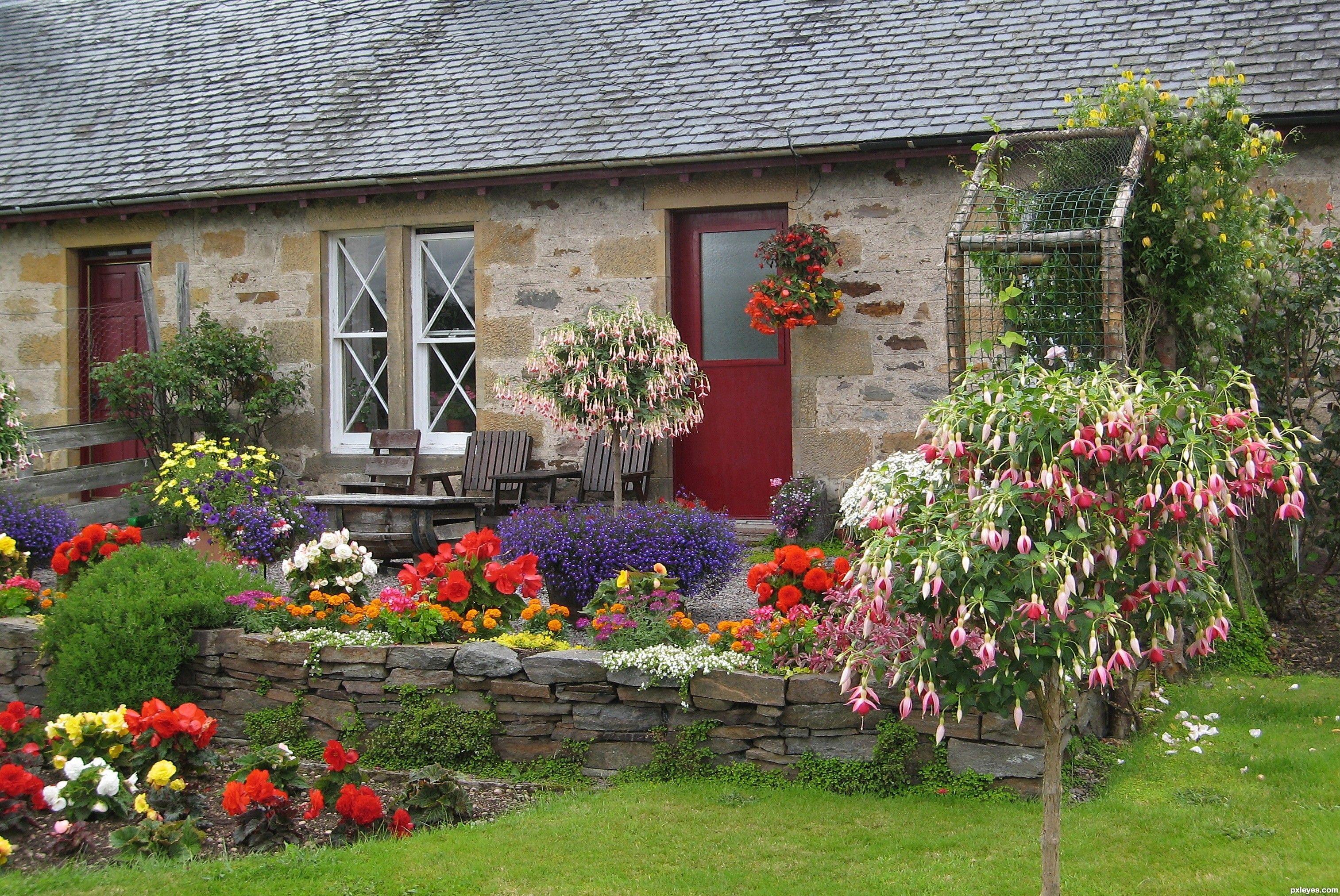 Фото клумбы с цветами возле дома. Палисадники в Англии. Палисадник Энфилд. Палисадник перед домом Англия. Огородики и палисадники в стиле Кантри.