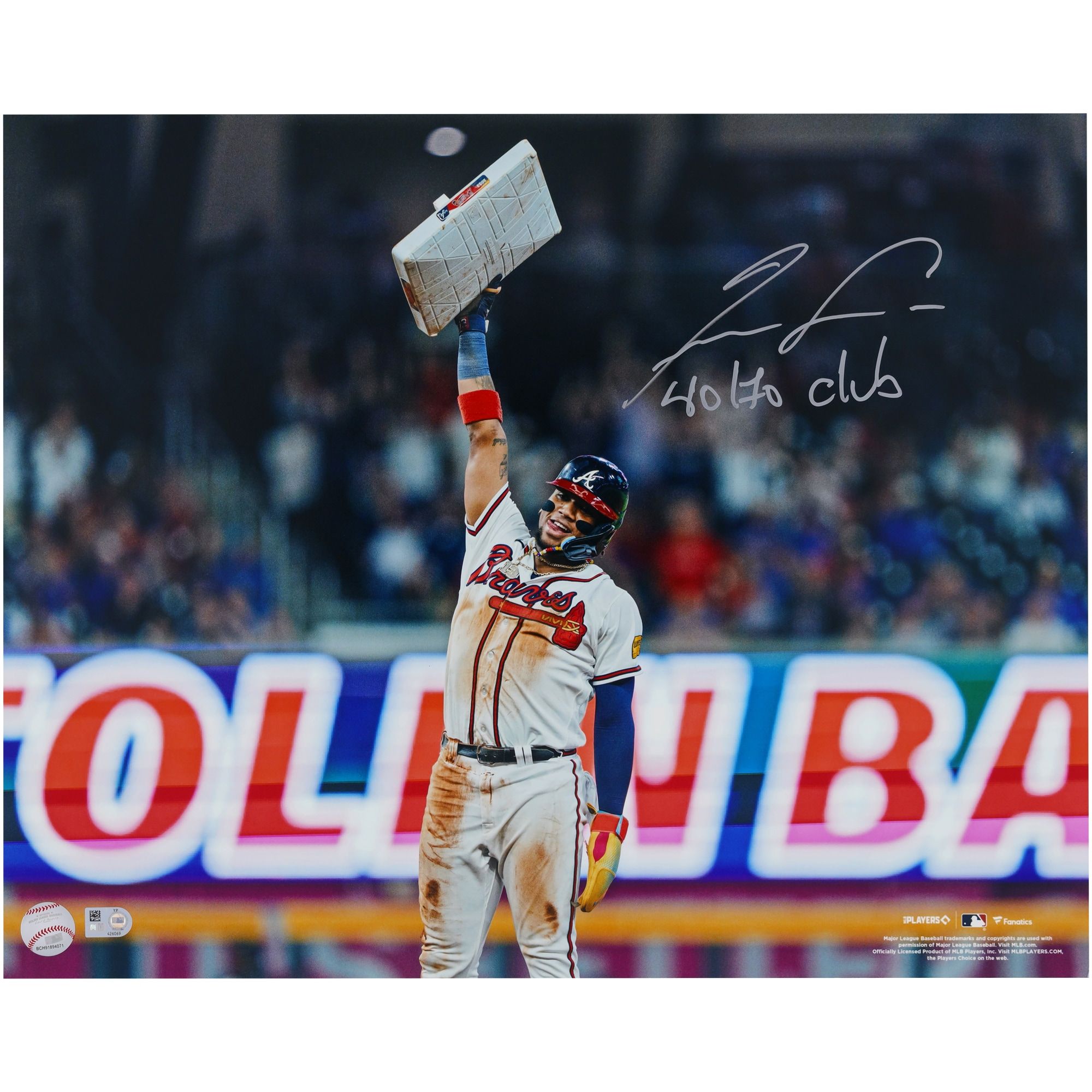 2000x2000 Jr. Atlanta Braves Autographed 16