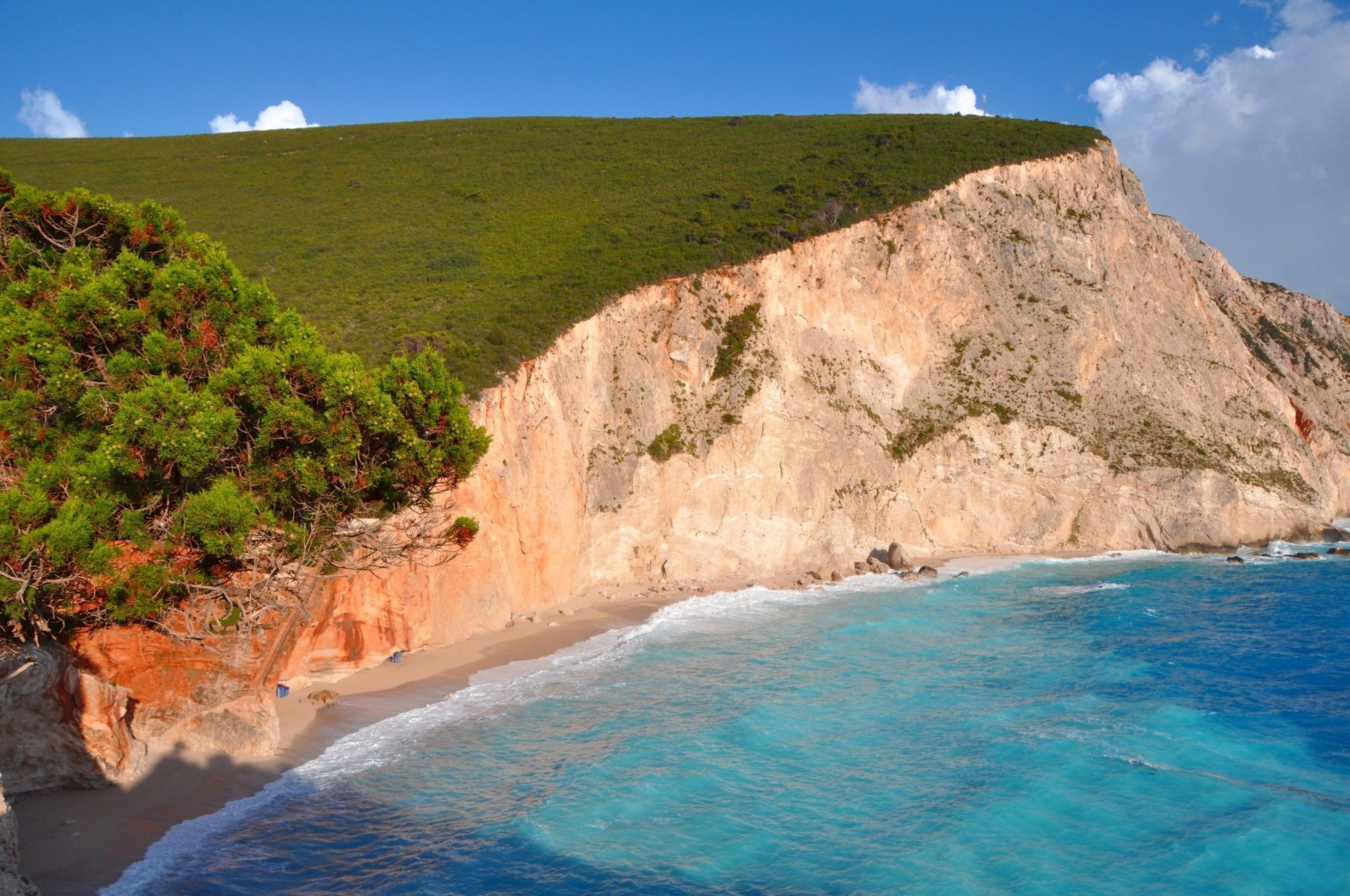 2000x1328 Lefkada